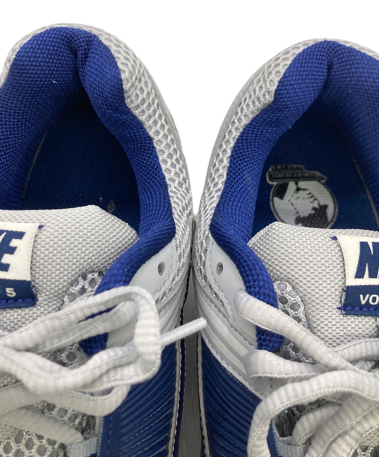 中古・古着通販】NIKE (ナイキ) Zoom Vomero 5 グレー×ブルー サイズ 