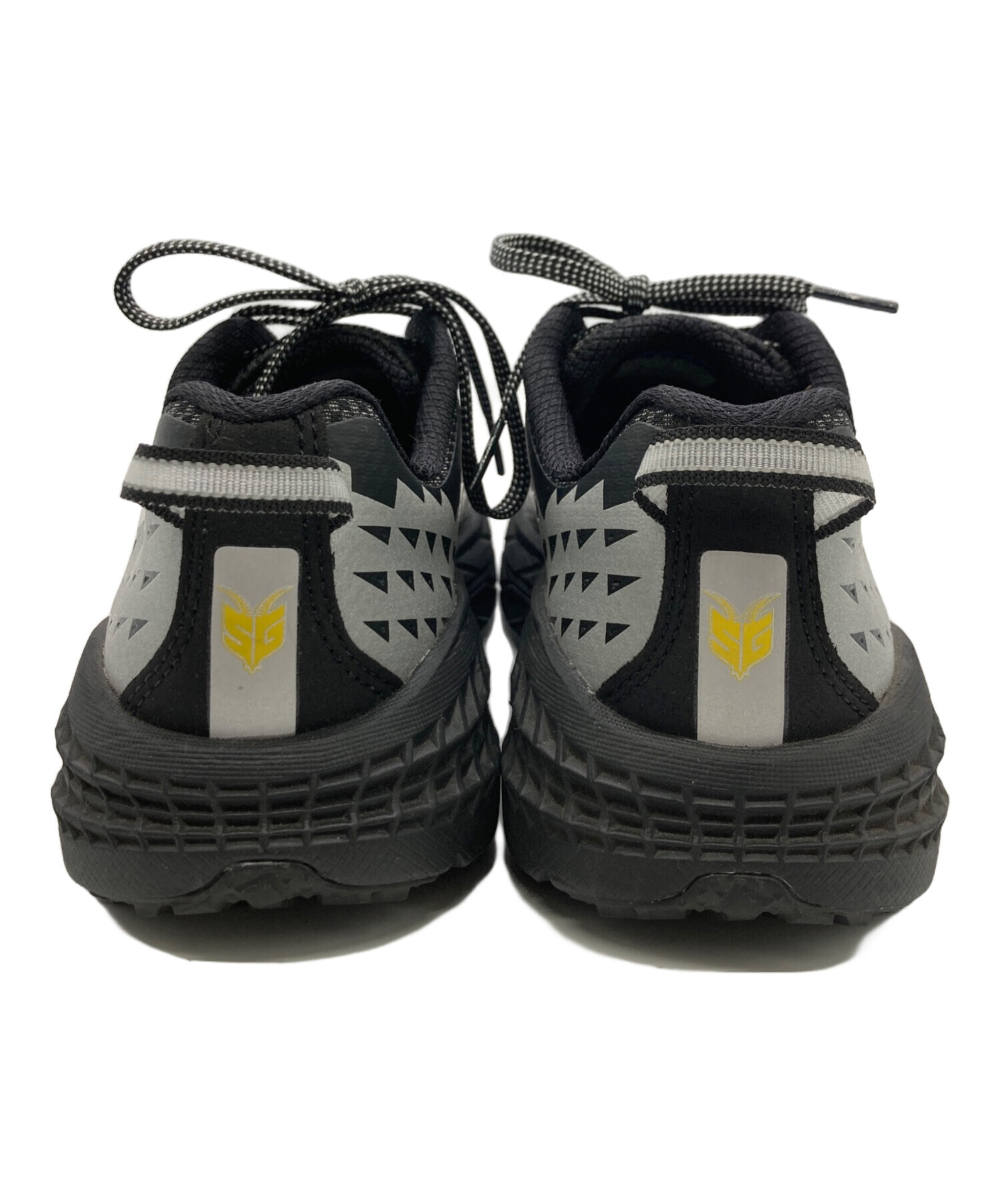 中古・古着通販】HOKA (ホカ) UNNA speedgoat 2 ブラック サイズ:US7.5