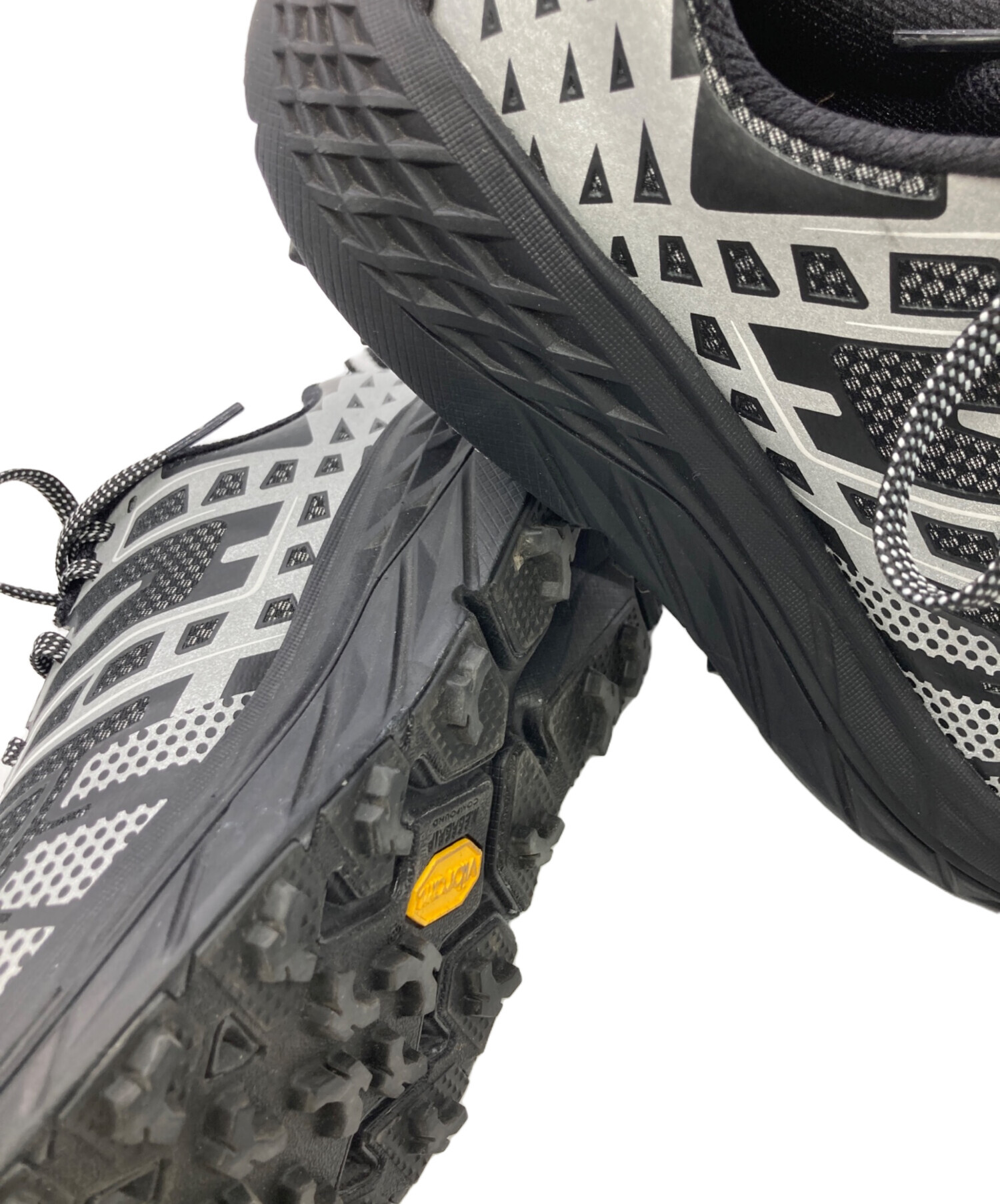 中古・古着通販】HOKA (ホカ) UNNA speedgoat 2 ブラック サイズ:US7.5