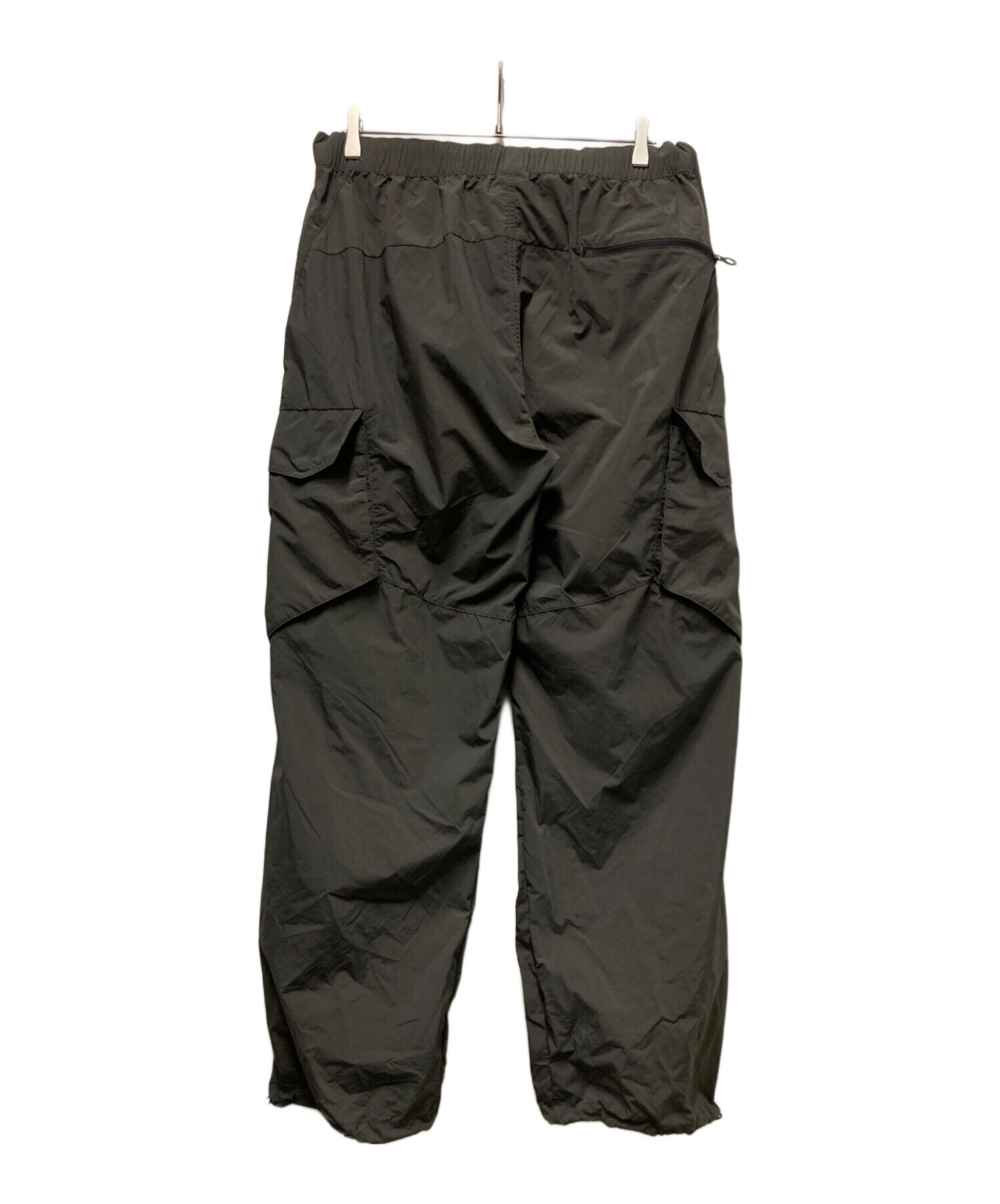 【美品】OAKLEY オークリー カーゴパンツ チャコール ナイロンパンツ 絞り 中古・古着通販】OAKLEY (オークリー) New Retro Cargo Pants 3.0