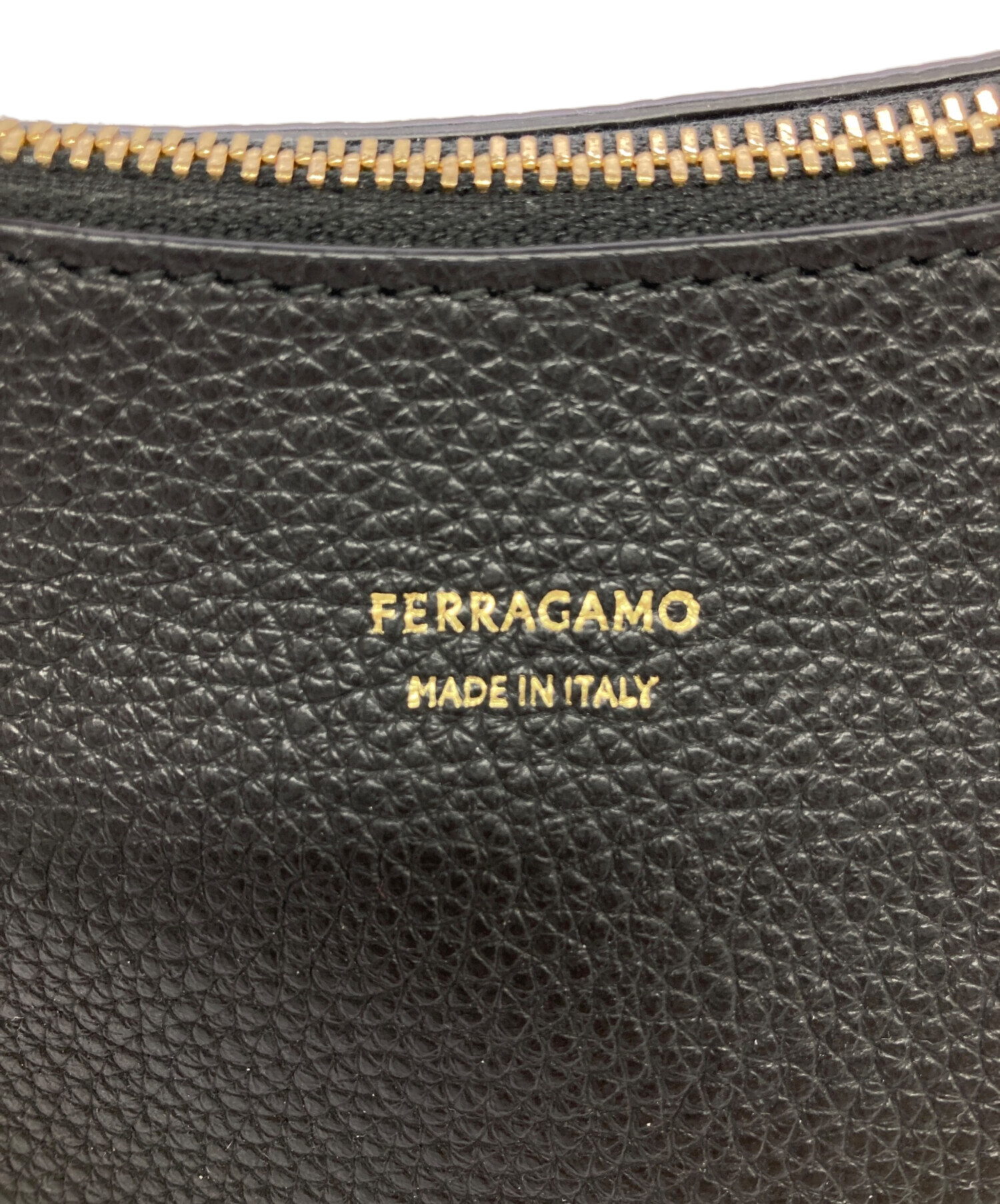 中古・古着通販】Ferragamo (フェラガモ) Hobo bag (XS) ハンドバッグ