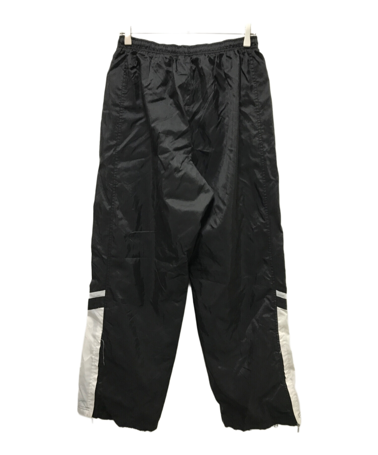 中古・古着通販】NIKE (ナイキ) ナイロントラックパンツ ブラック