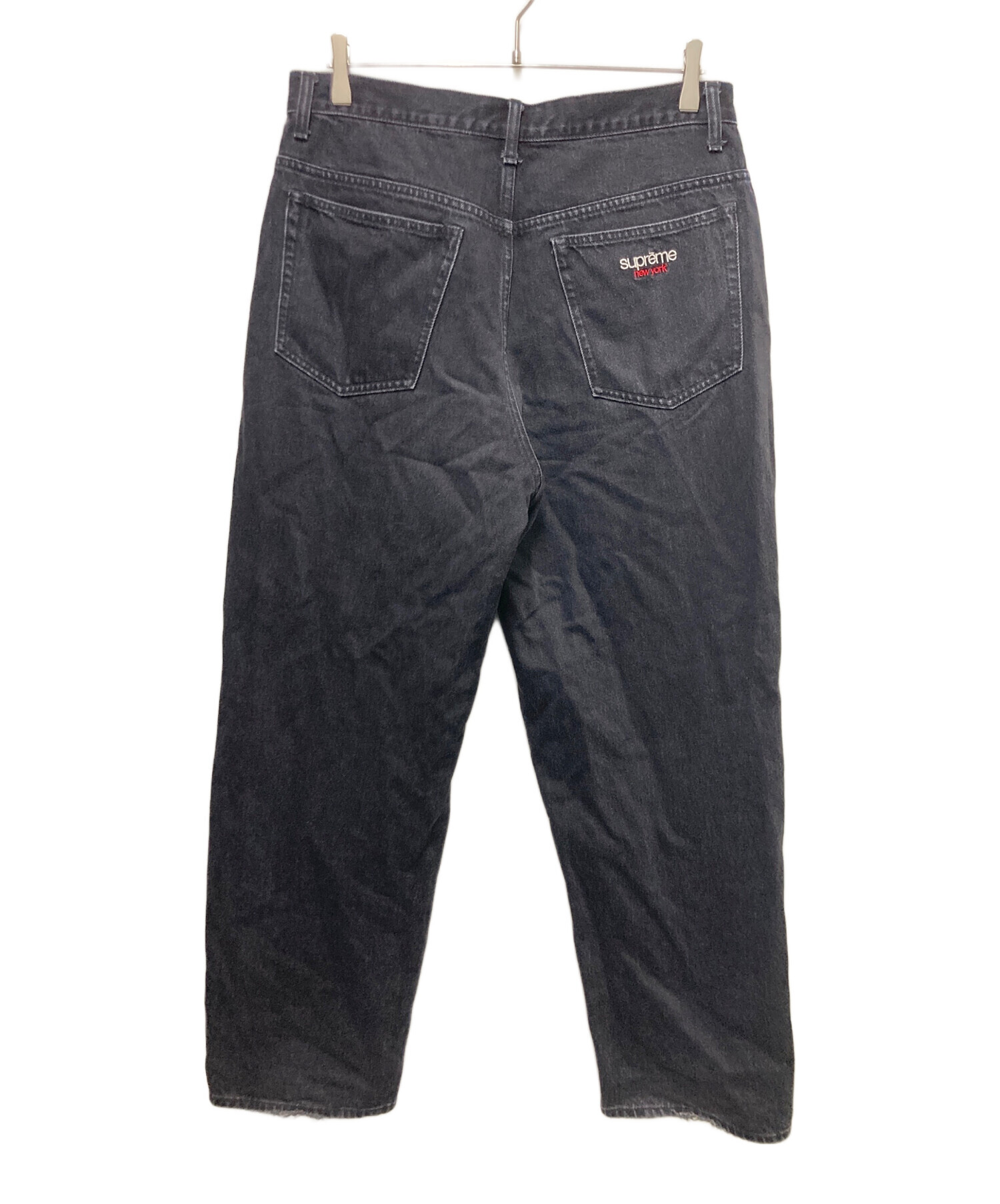 Supreme Baggy Jean Black 30 新品未使用 中古・古着通販】SUPREME (シュプリーム) BAGGY JEAN ブラック サイズ