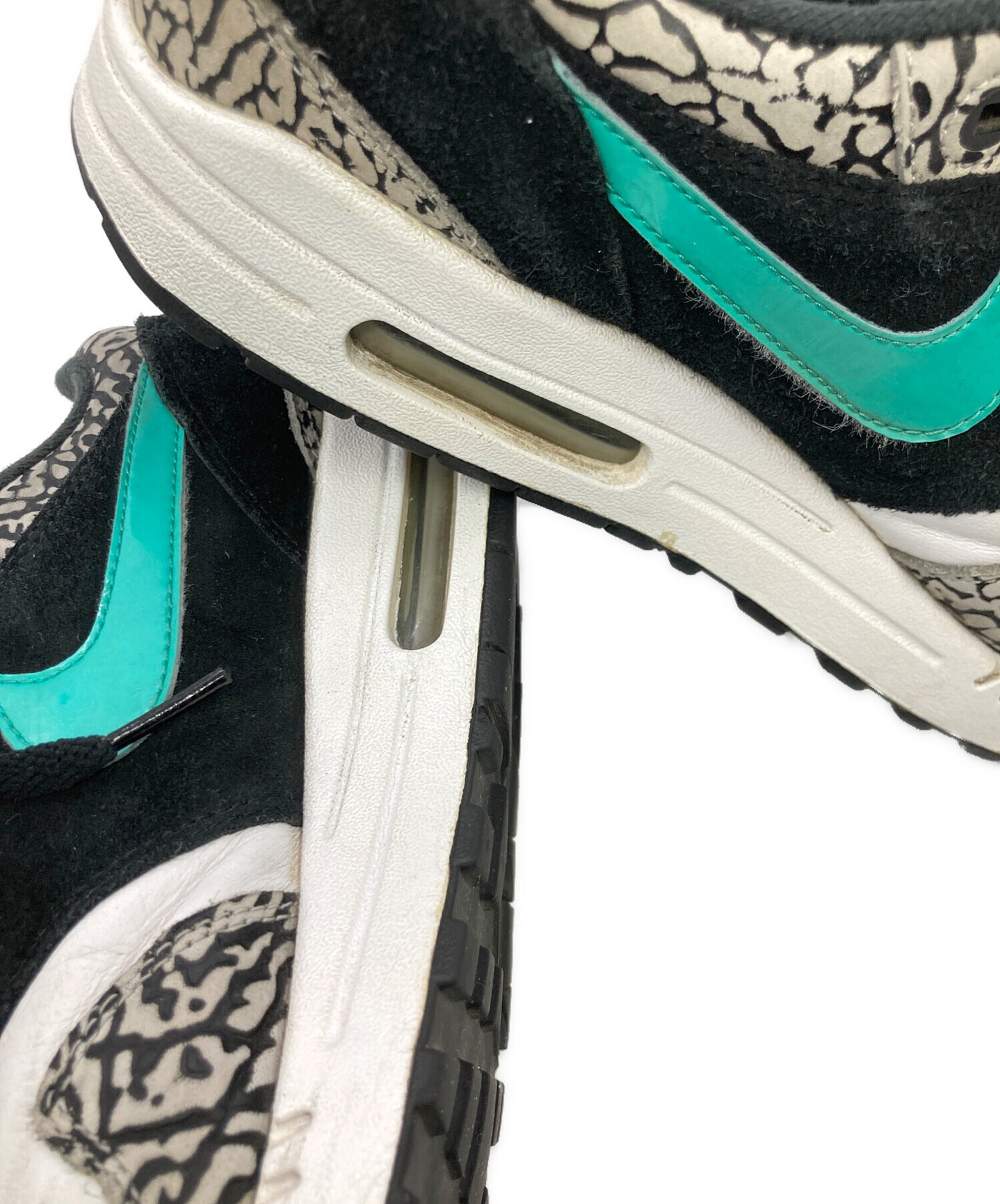 中古・古着通販】NIKE (ナイキ) ローカットスニーカー ホワイト×グレー