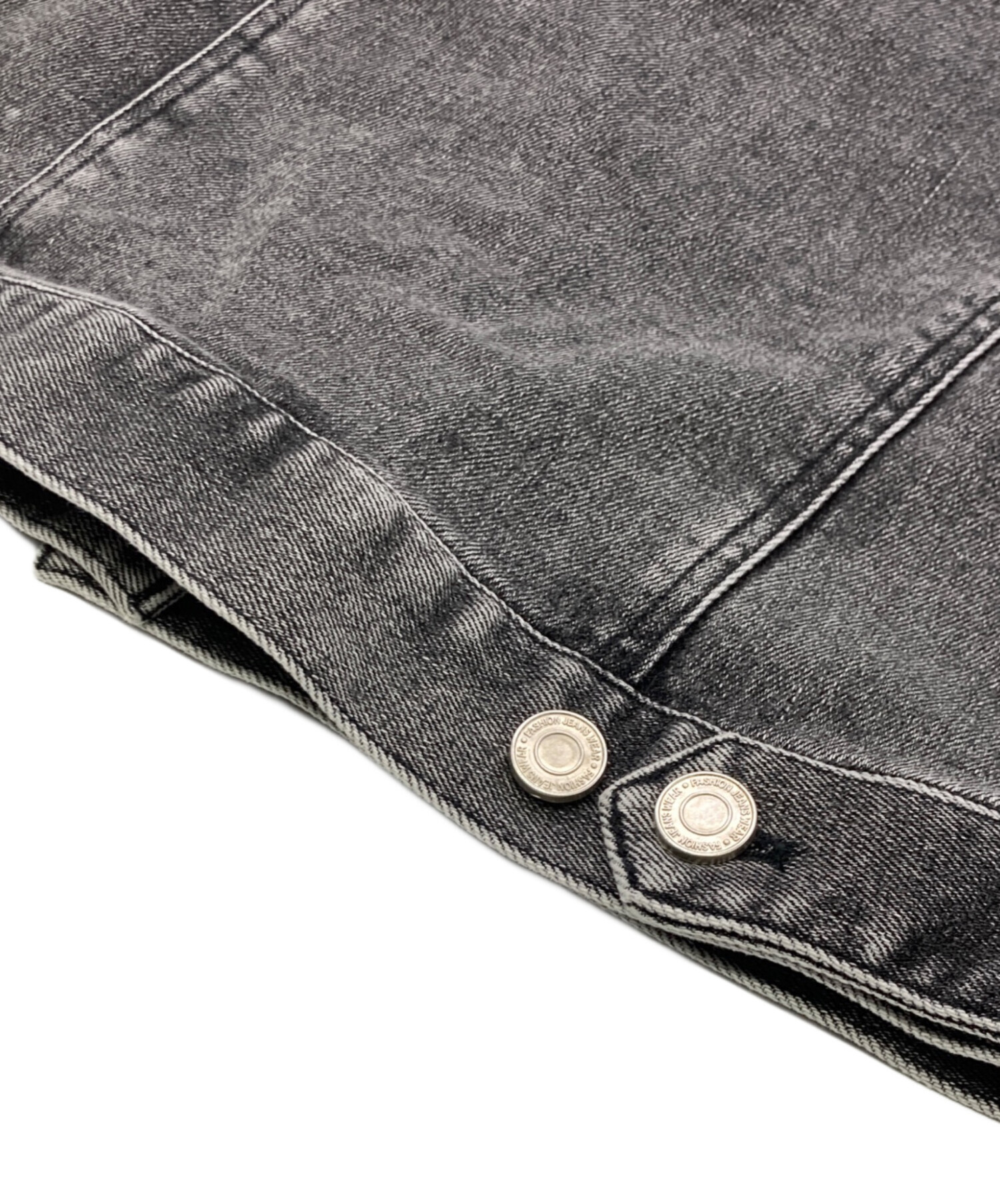 中古・古着通販】YILON (イロン) BLOSSOM LACE DENIM JACKET グレー
