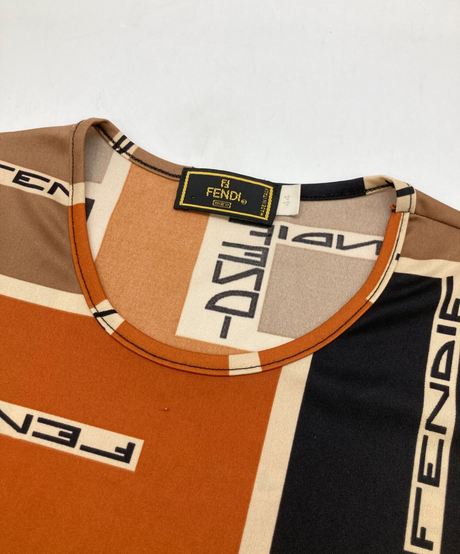 中古・古着通販】FENDI (フェンディ) ロゴカットソー オレンジ サイズ