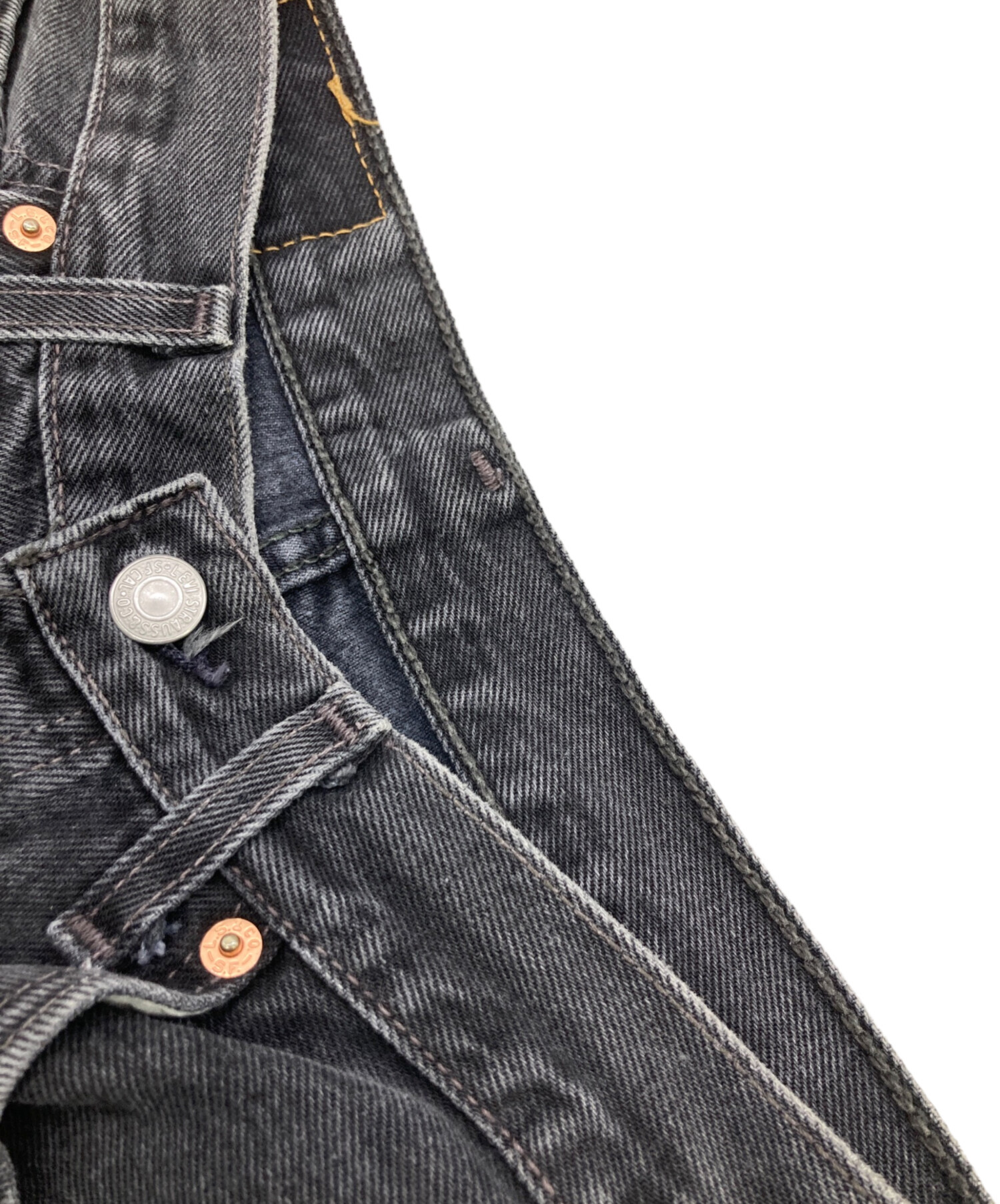 Levi's 501 ブラックデニムパンツ 希少トルコ製　LVC 赤耳　中古 Levi's 501 ブラックデニムパンツ 希少トルコ製 LVC 赤耳 中古 Levi's