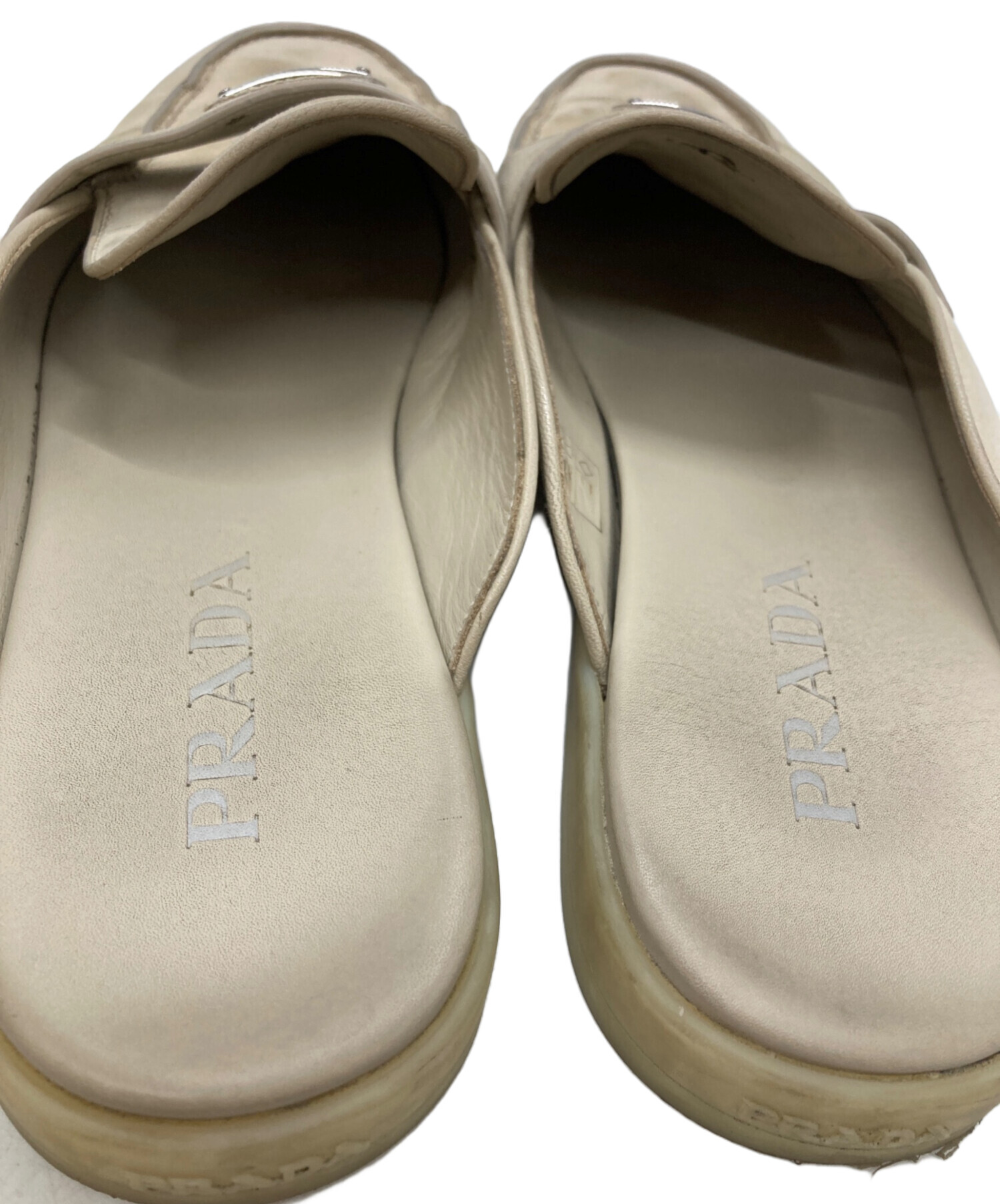 中古・古着通販】PRADA (プラダ) トライアングルプレートレザー