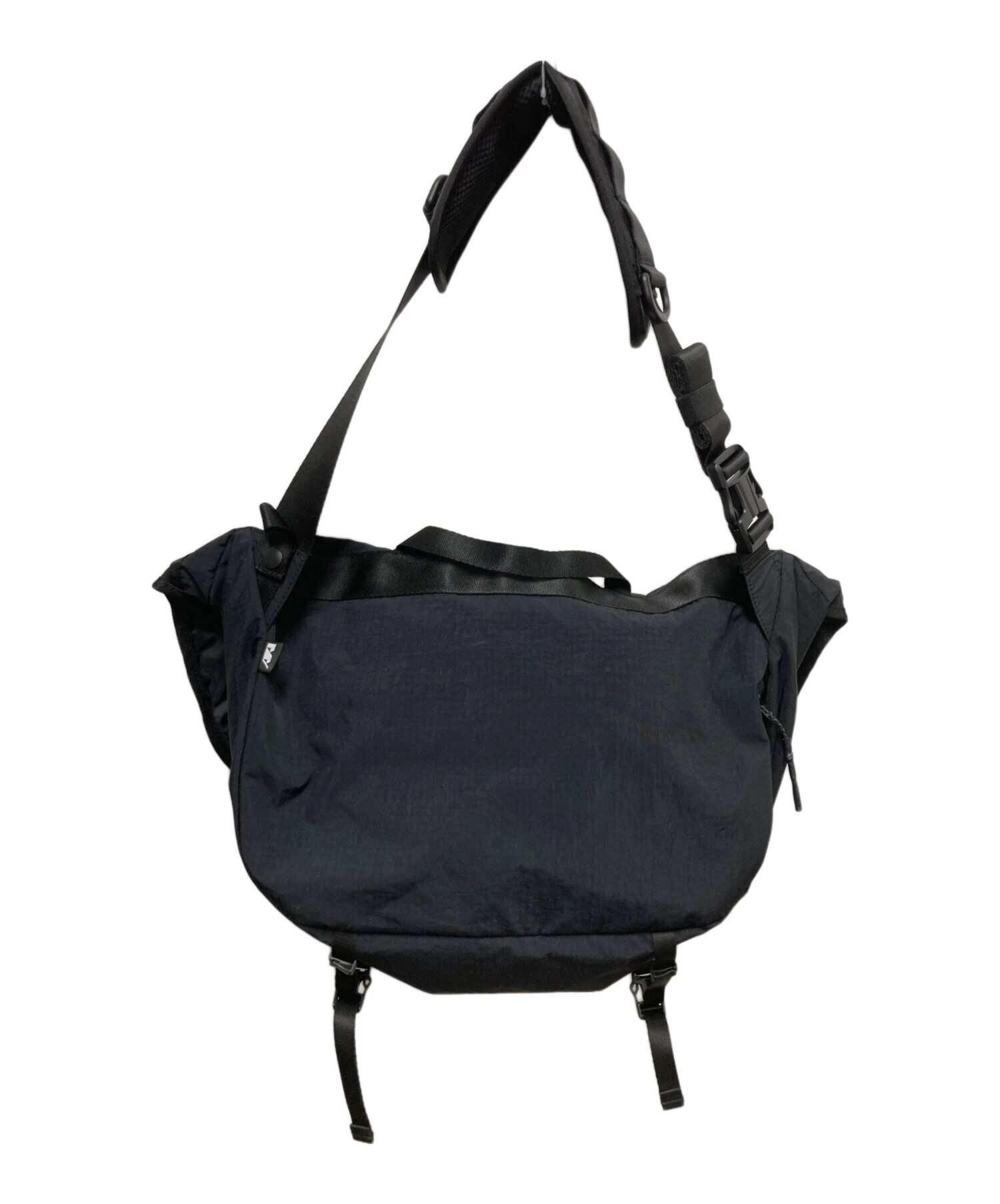 maastik kuller メッセンジャーバッグ 中古・古着通販】maastik (マースティック) KULLER メッセンジャー