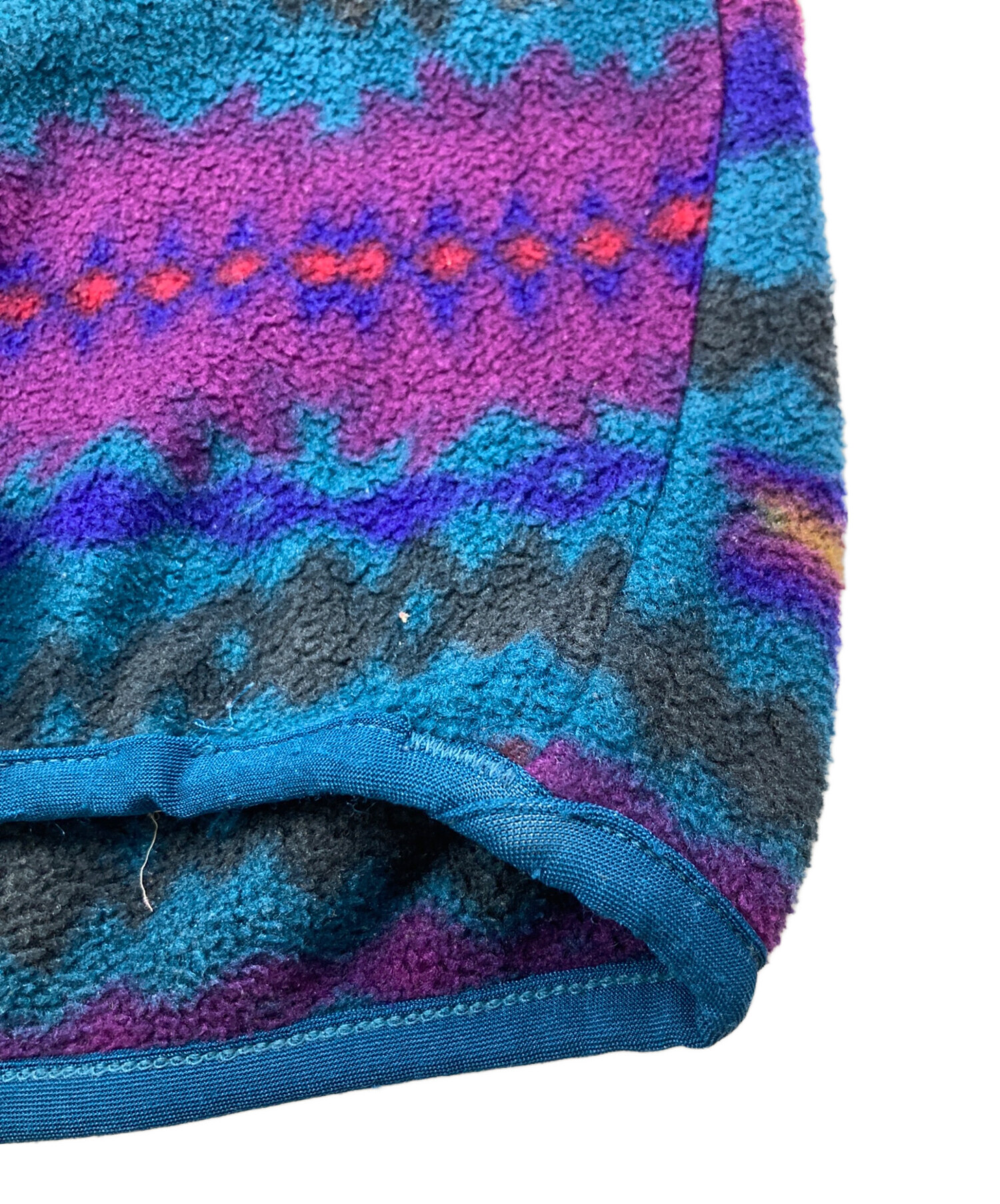 中古・古着通販】Patagonia (パタゴニア) サカジャウィア柄 シンチラ