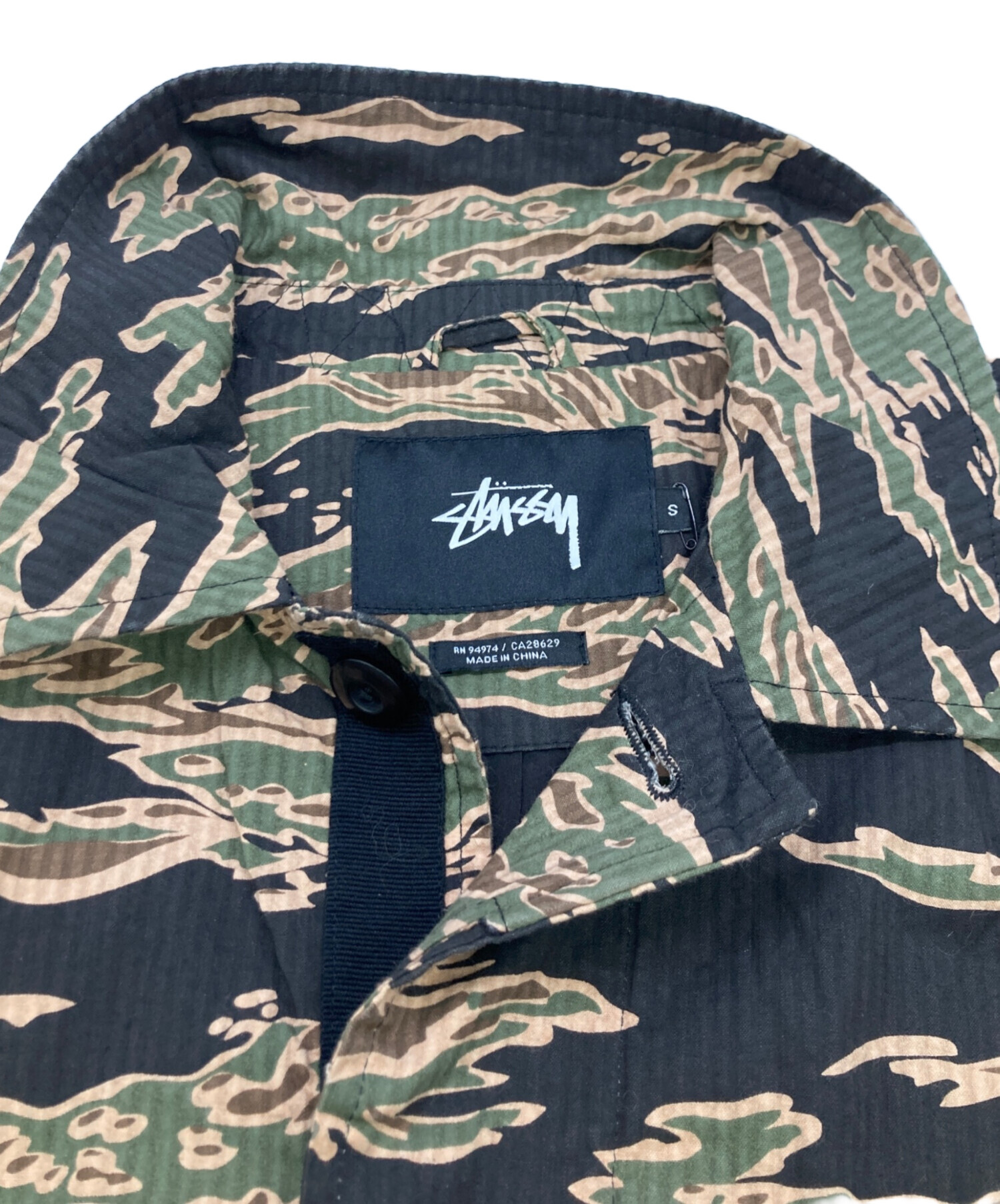 中古・古着通販】stussy (ステューシー) タイガーカモコート オリーブ