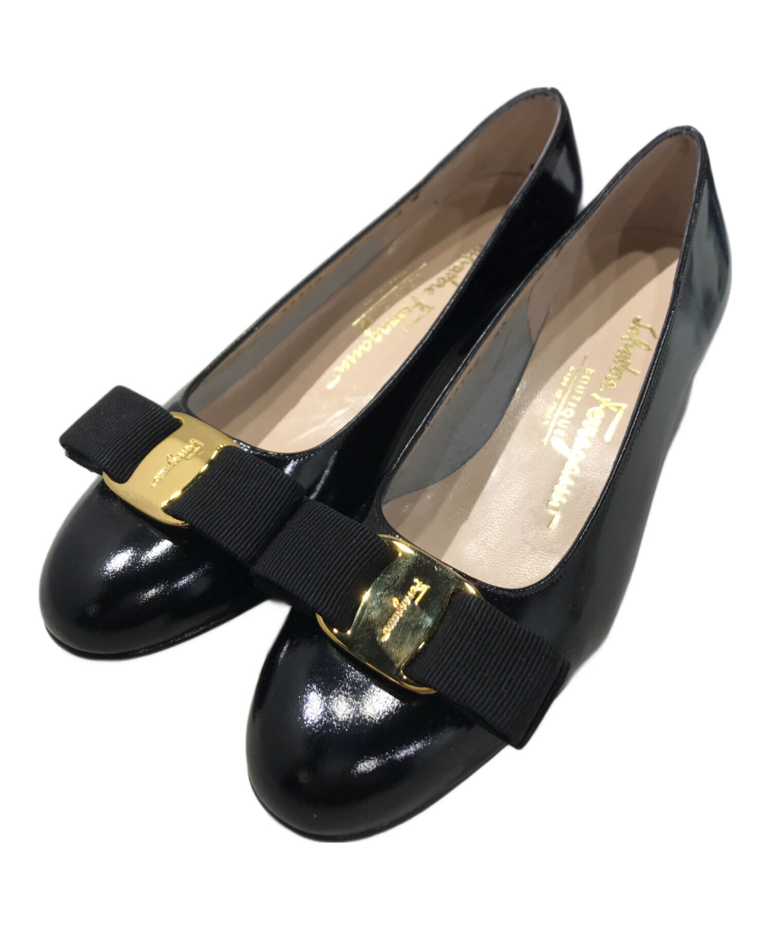 サルヴァトーレフェラガモ　パンプス　リボン　8 1/2 C 中古・古着通販】Salvatore Ferragamo (サルヴァトーレ フェラガモ