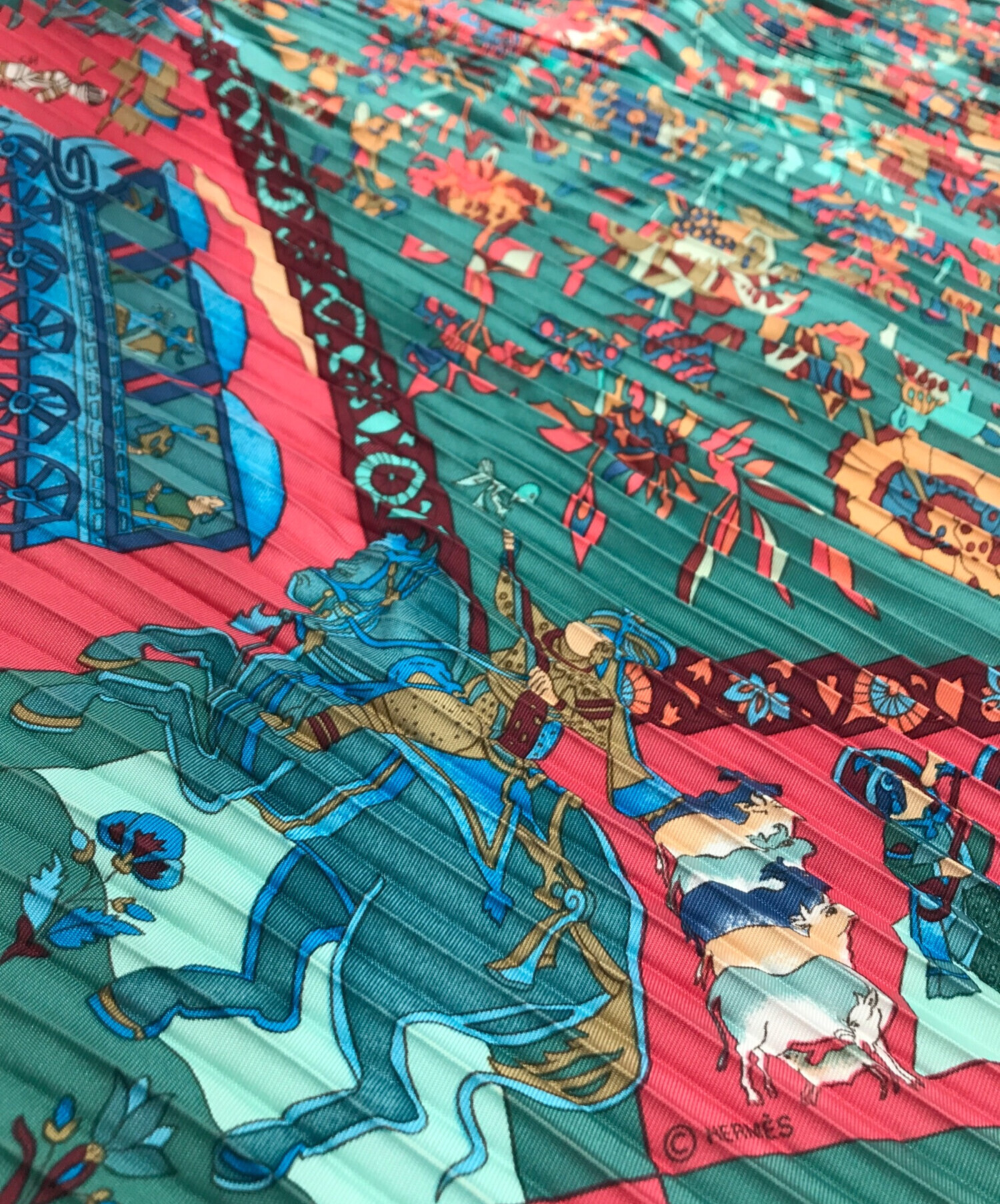 HERMES エルメス 眩惑のインド fantaisies indiennes カレ40 シルク