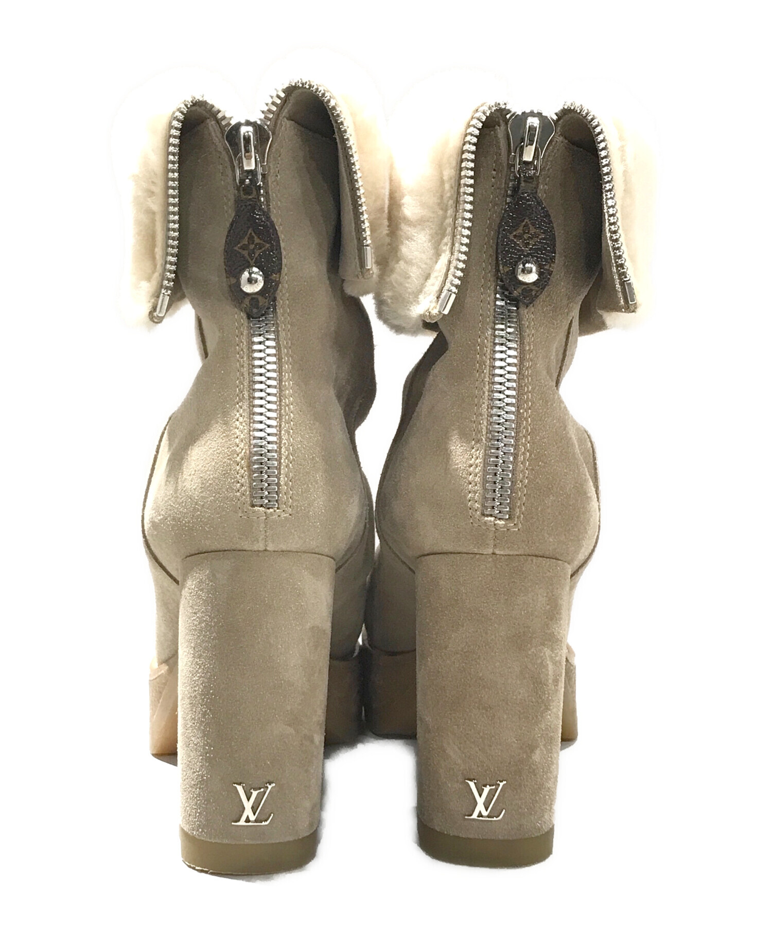 Louis Vuitton ショートブーツ ボブールアンクルブーツ 39 中古・古着通販】LOUIS VUITTON (ルイ ヴィトン) LVボブールライン