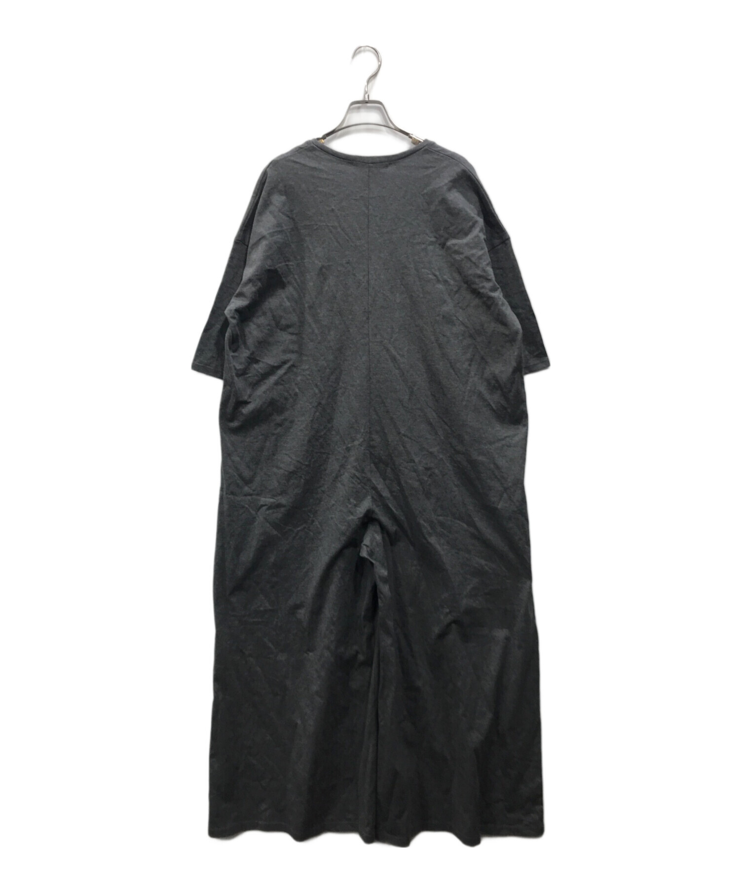 etretokyo vネックリラクシーオールインワン　ブラック　未使用 中古・古着通販】ETRE TOKYO (エトレトウキョウ) Vネックリラクシー