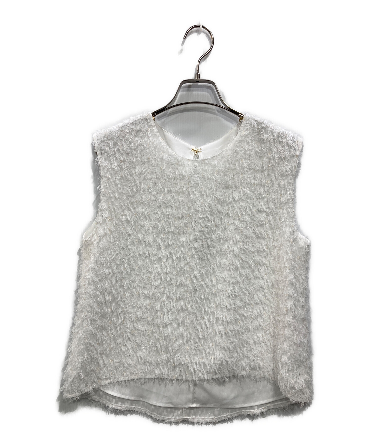 新品タグ付きApuweiser-riche ふわもこフレンチスリーブトップス　白 アプワイザー・リッシェ Apuweiser-riche フレンチスリーブふわ