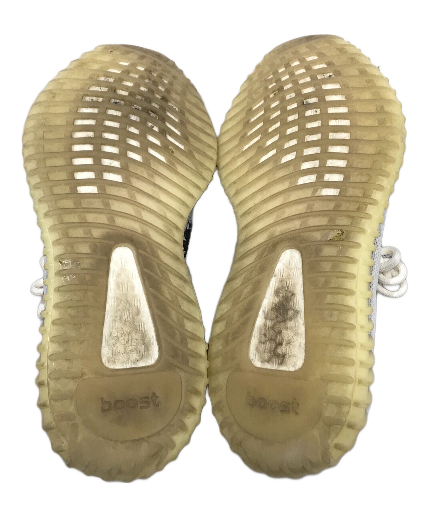YEEZY BOOST 350 V2　adidas　アディダス新品未使用品 中古・古着通販】adidas (アディダス) YEEZY Boost 350 V2 ホワイト
