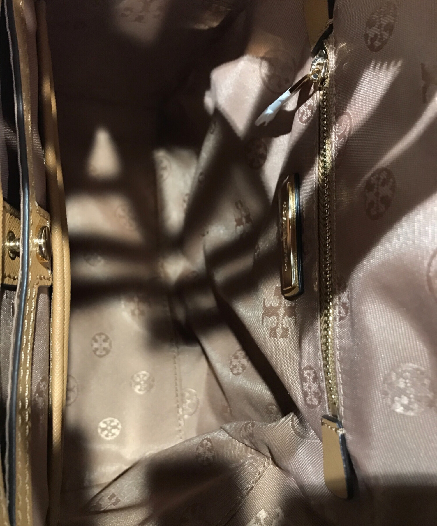 中古・古着通販】TORY BURCH (トリーバーチ) エマーソン レザー