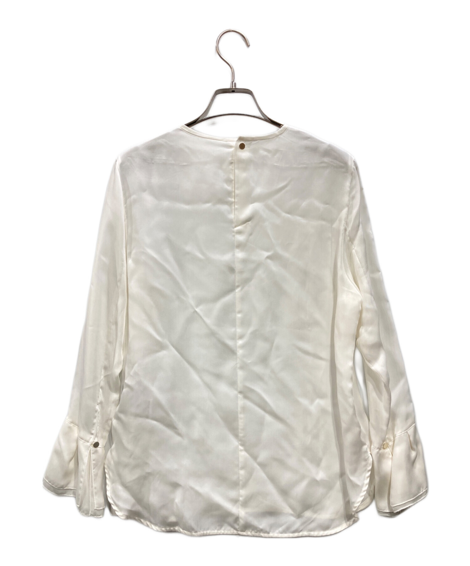 中古・古着通販】UNTITLED (アンタイトル) シルキータッチブラウス 
