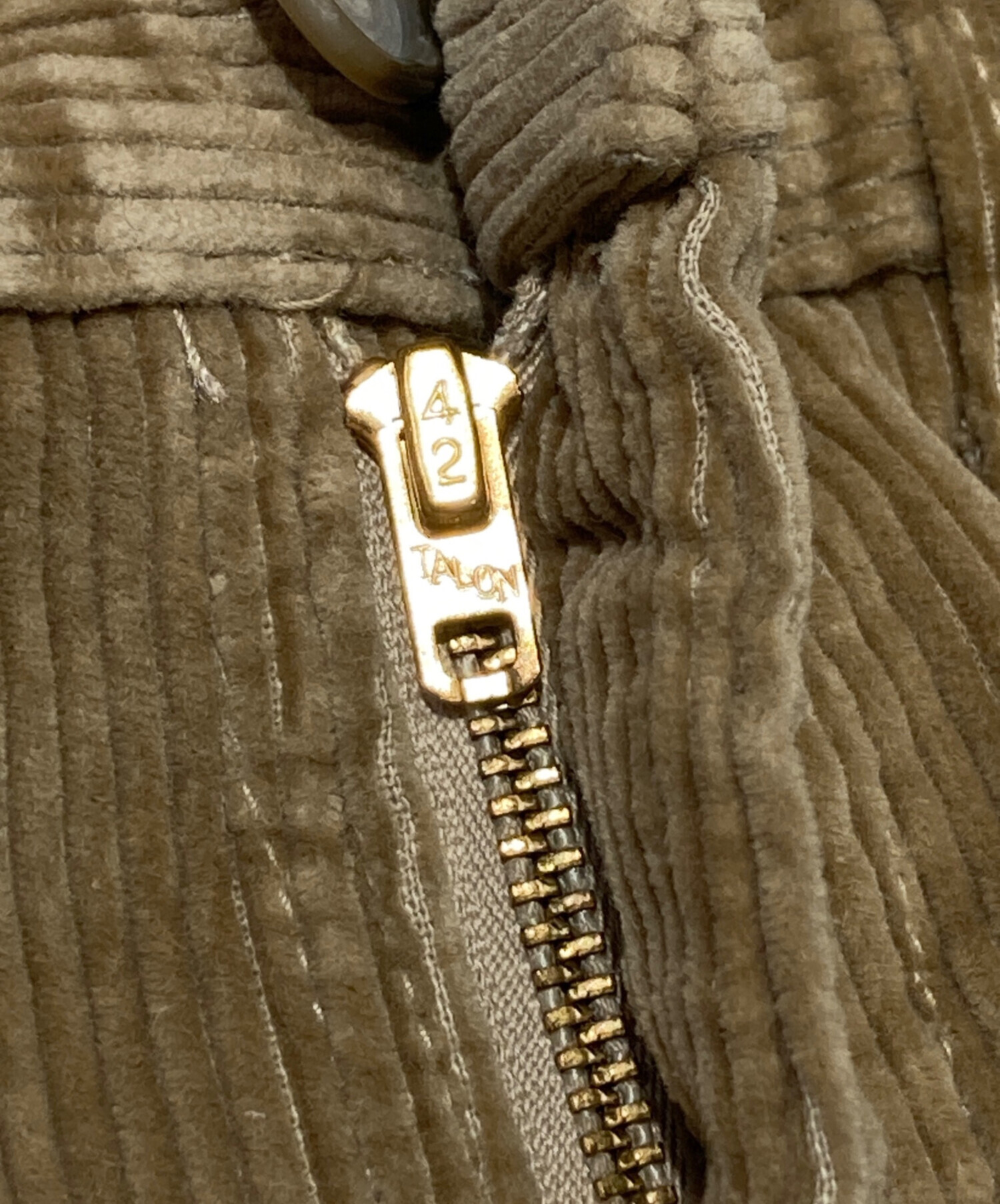 【メルカリ市価格！】GYMPHLEX コーデュロイパンツ 12 ベージュ メルカリ市価格！】GYMPHLEX コーデュロイパンツ 12 ベージュ メルカリ