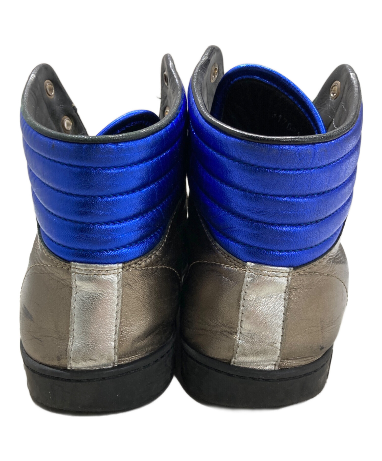 GUCCI ハイカットスニーカー グレー/ブルー 中古・古着通販】GUCCI (グッチ) メタリックハイカットスニーカー