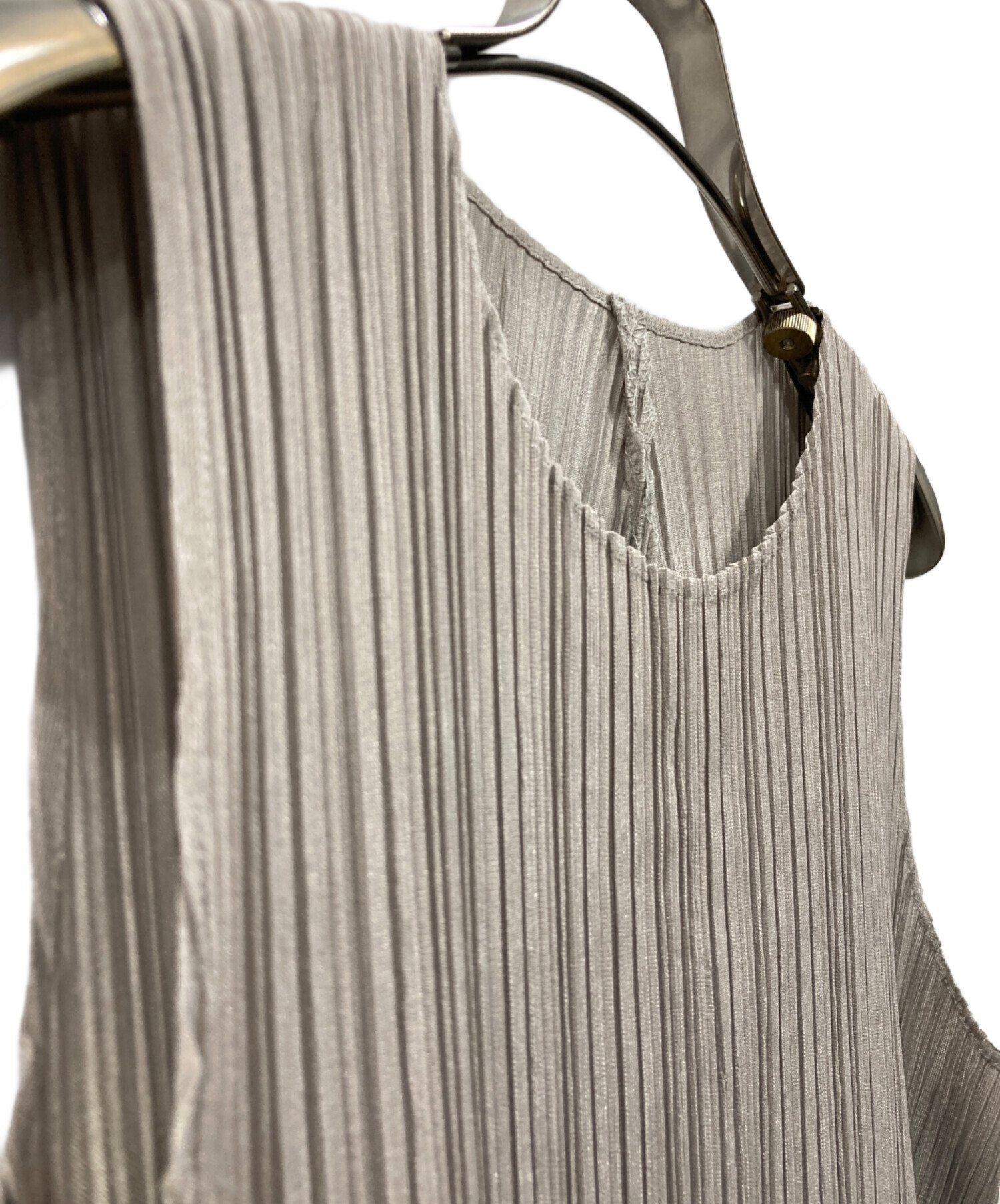 中古・古着通販】PLEATS PLEASE (プリーツプリーズ) ノースリーブ 中古・古着通販】PLEATS PLEASE (プリーツプリーズ) ノースリーブ