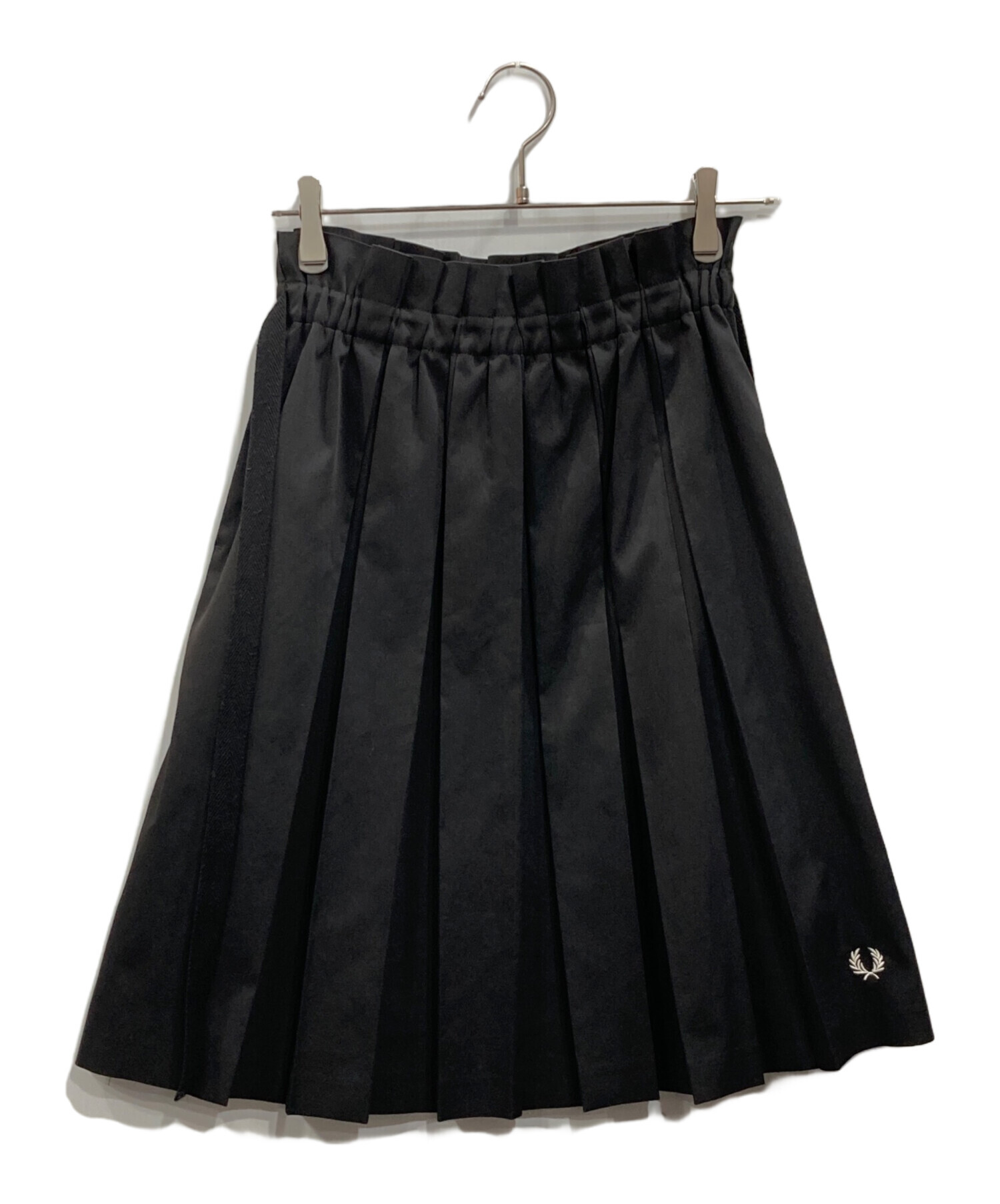 FRED PERRY ブラック プリーツスカート UK 8 FRED PERRY / プリーツ