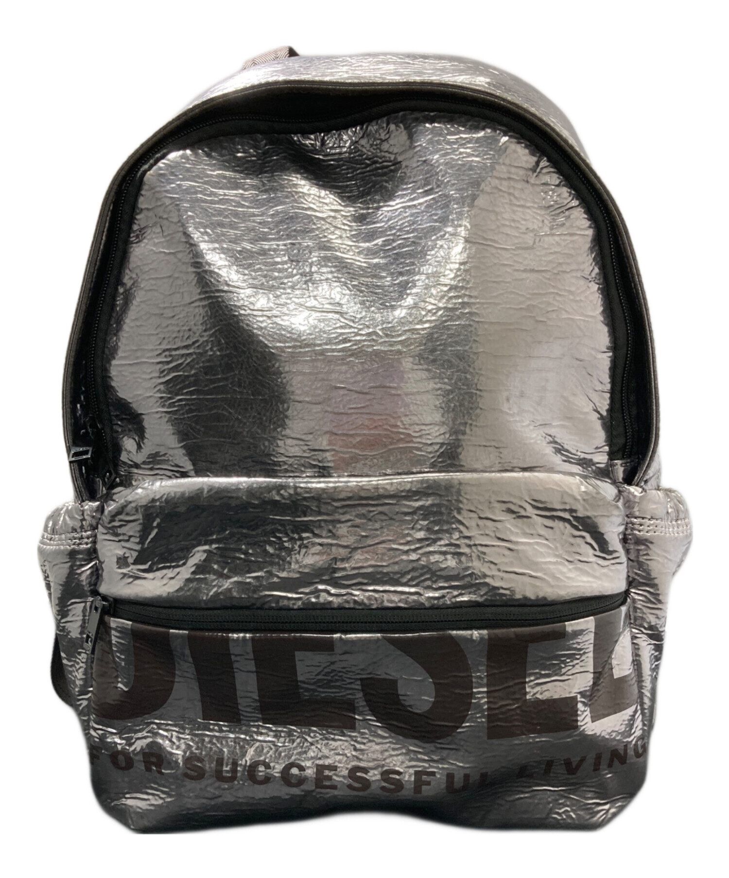 【新品 未使用】DIESEL シルバー リュック バックパック 中古・古着通販】DIESEL (ディーゼル) リュック シルバー
