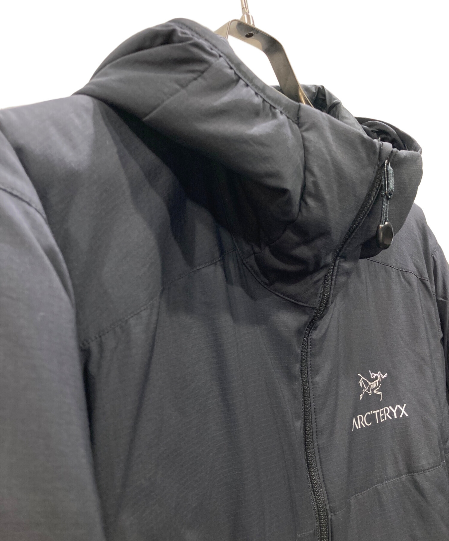 中古・古着通販】ARC'TERYX (アークテリクス) ATOM AR HOODY ブラック