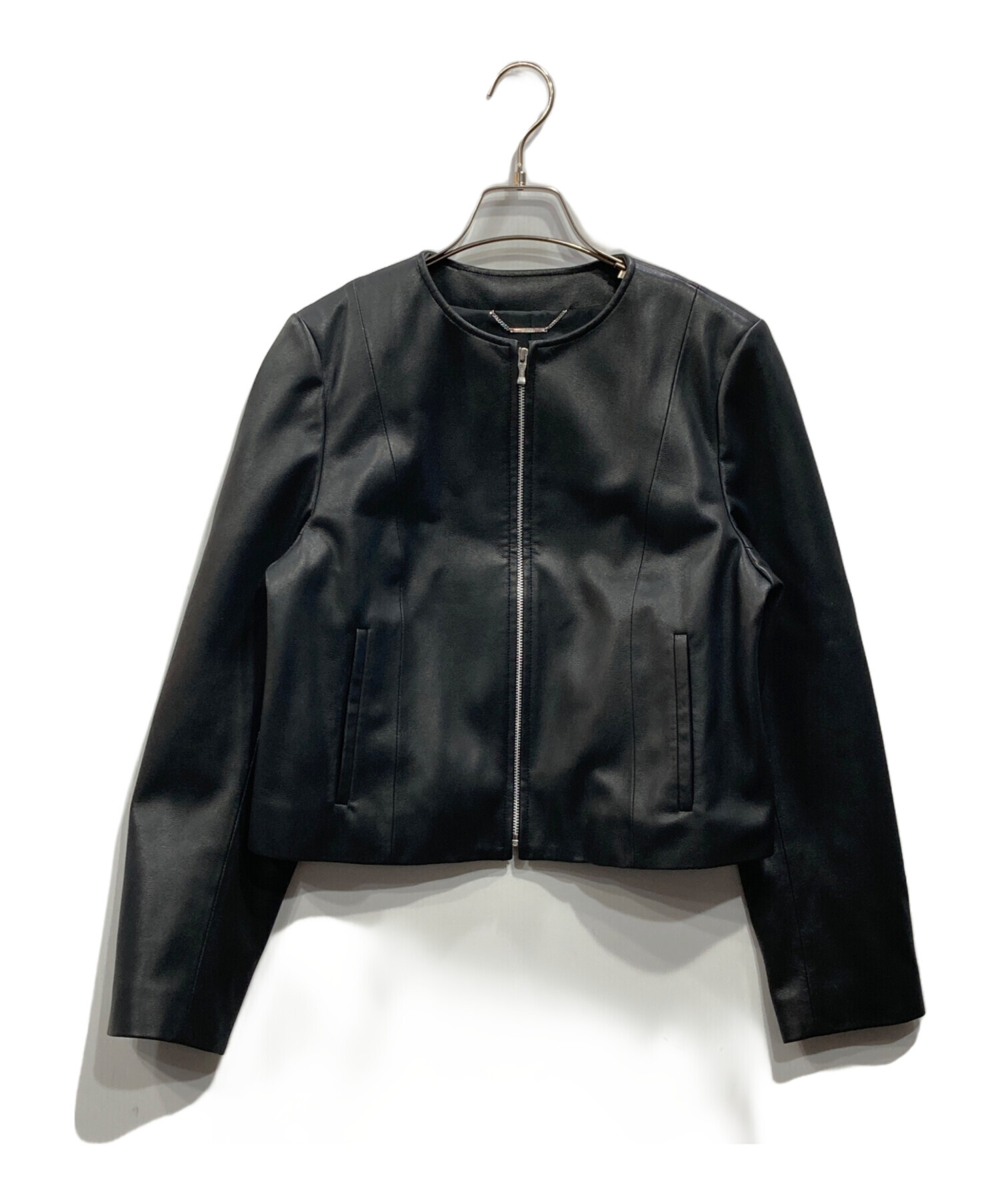 セルフォード メタルボタンフェイクレザージャケット CELFORD 完売品 中古・古着通販】CELFORD (セルフォード) エコレザーノーカラー