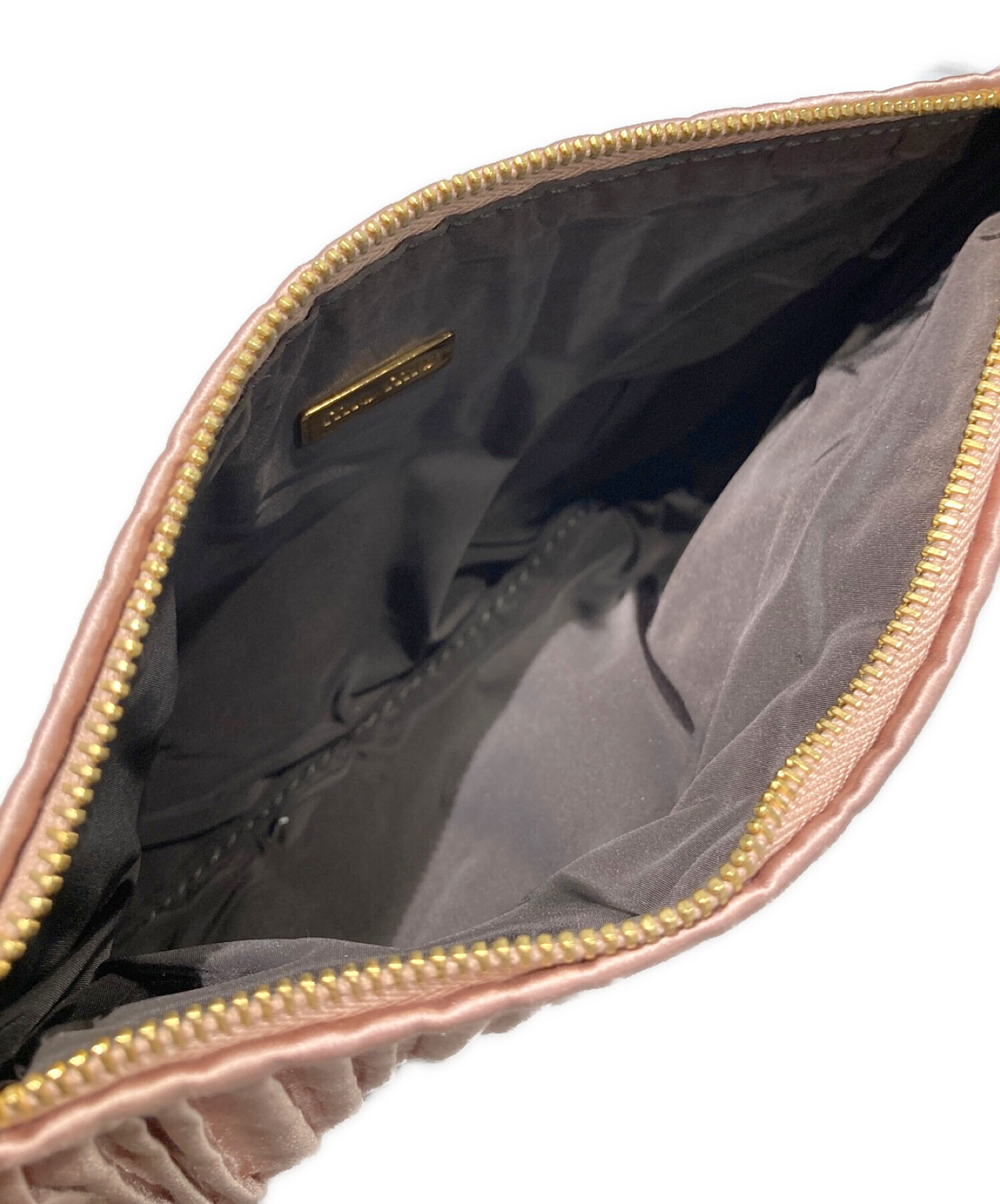 MIU MIU クラッチバッグ 中古・古着通販】MIU MIU (ミュウミュウ) クラッチバッグ ピンク