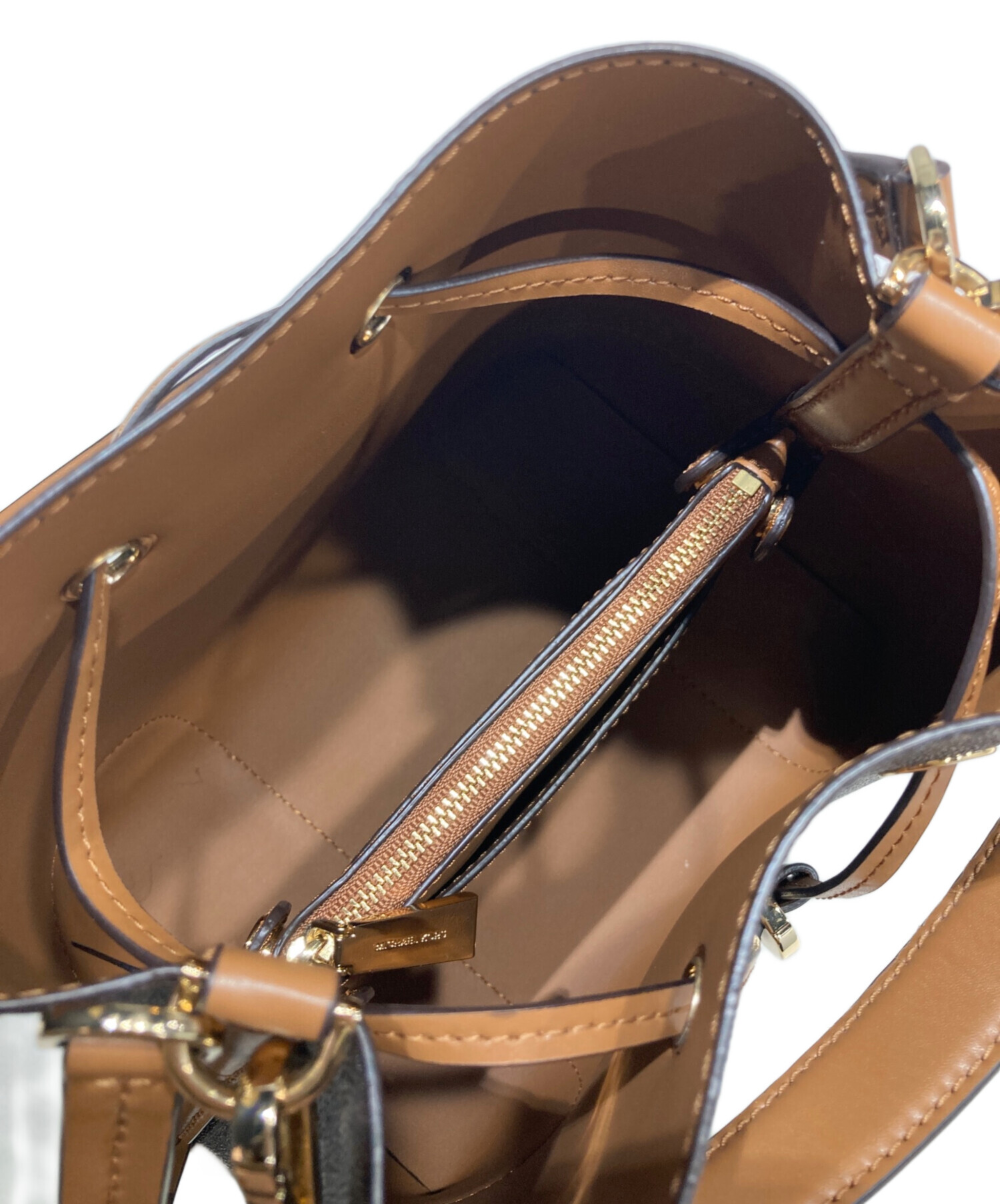 【未使用】MICHAEL KORS ショルダーバッグ　ブラウン 中古・古着通販】MICHAEL KORS (マイケル・コース) ショルダーバッグ