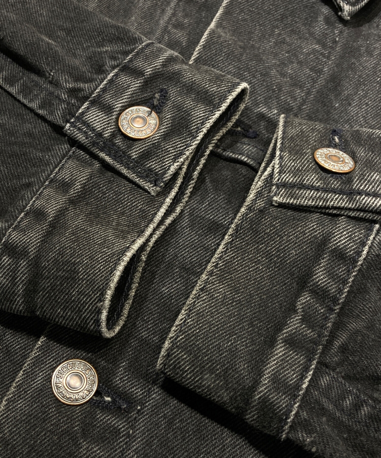 中古・古着通販】LEVI'S (リーバイス) 先染デニムジャケット ブラック