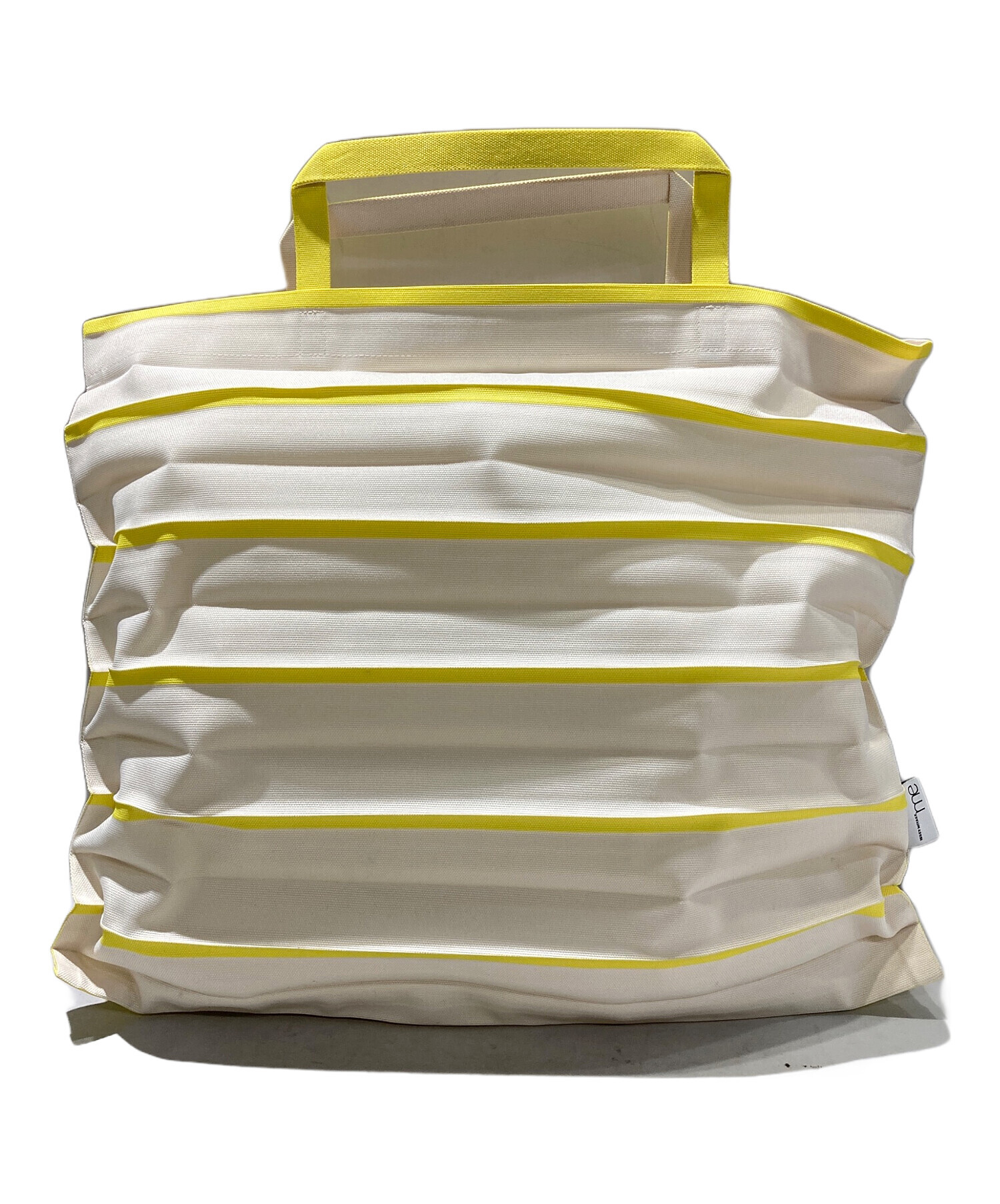 【ミー イッセイミヤケ】裾変形 アコーディオンプリーツスカート ルックブック ミー イッセイミヤケ】裾変形 アコーディオンプリーツスカート ルック