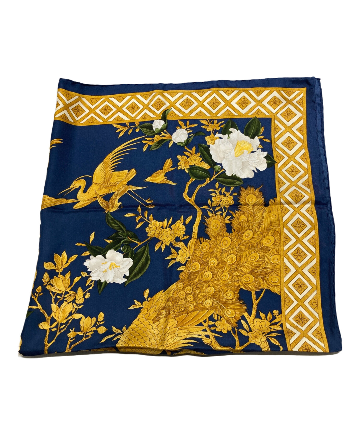 最終価格！【新品・未使用】グッチ　GUCCI イタリア製シルクスカーフ 中古・古着通販】GUCCI (グッチ) シルクスカーフ ネイビー｜ブランド