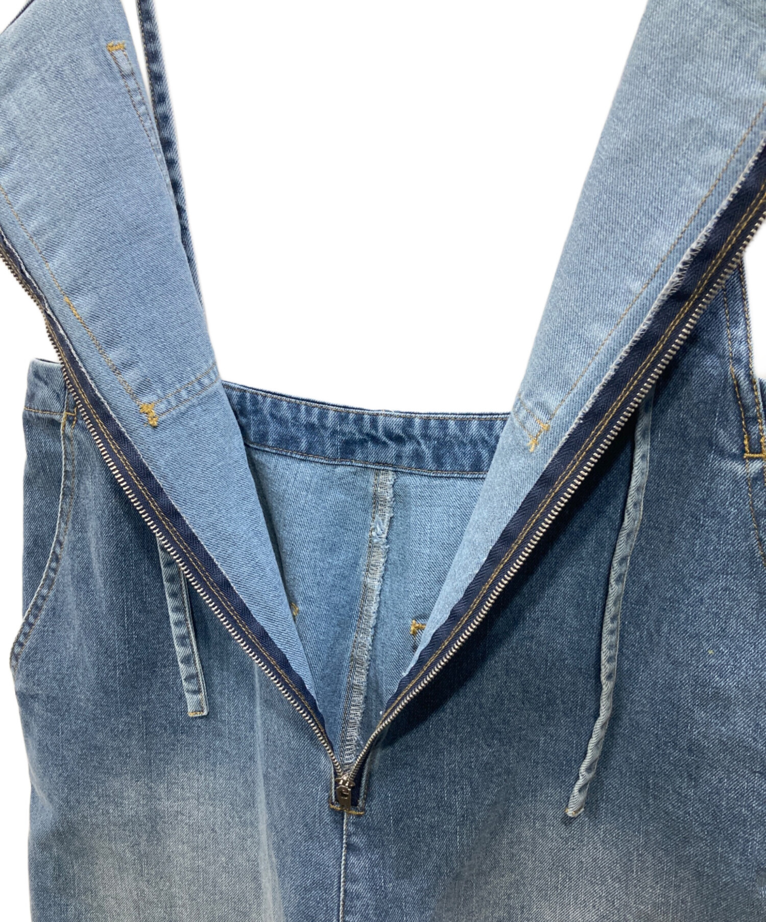 中古・古着通販】Iam (アイアム) フロントジップストラップデザイン