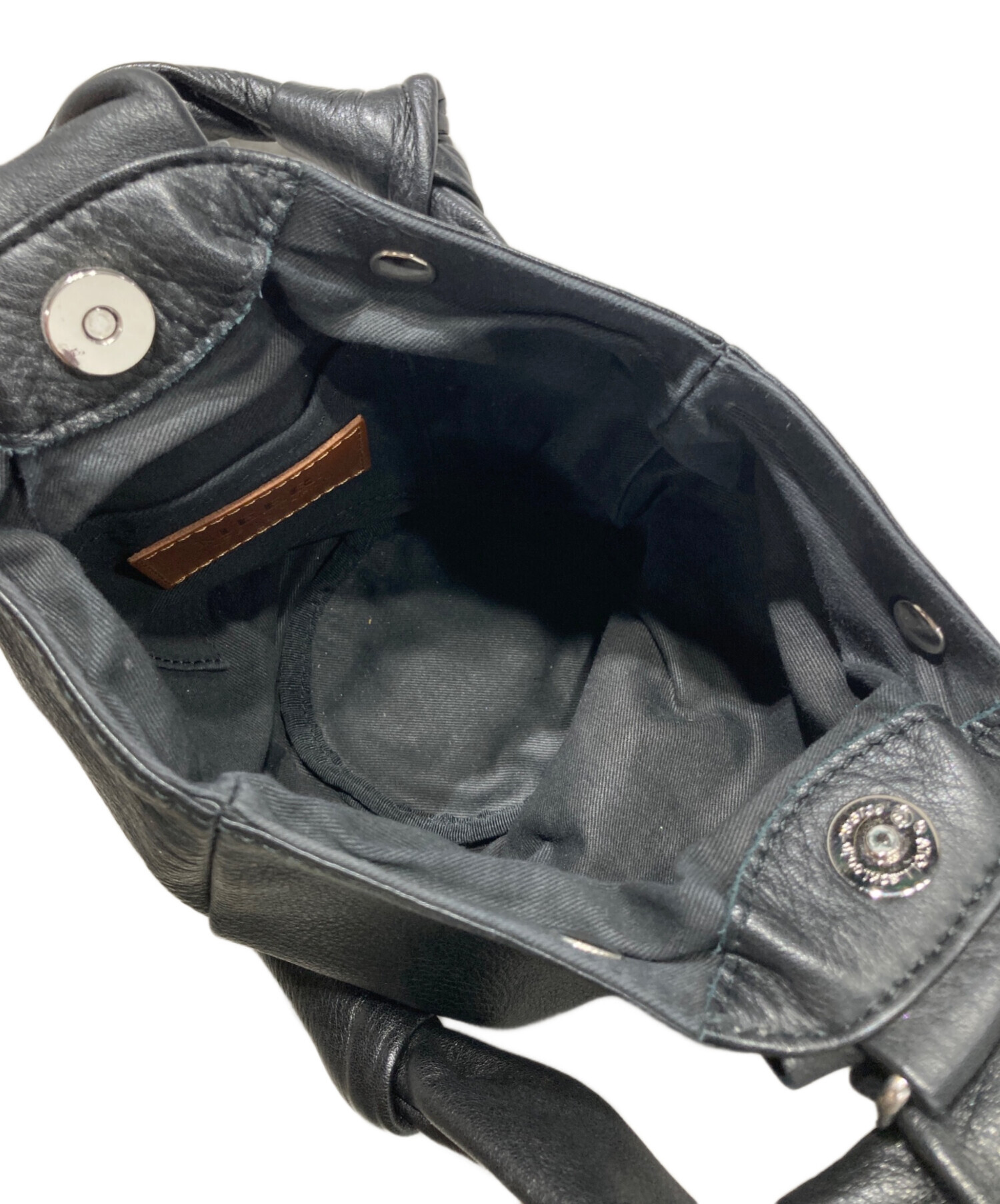 中古・古着通販】MEER (メーア) TIE LEATHER BALL BAG ブラック 