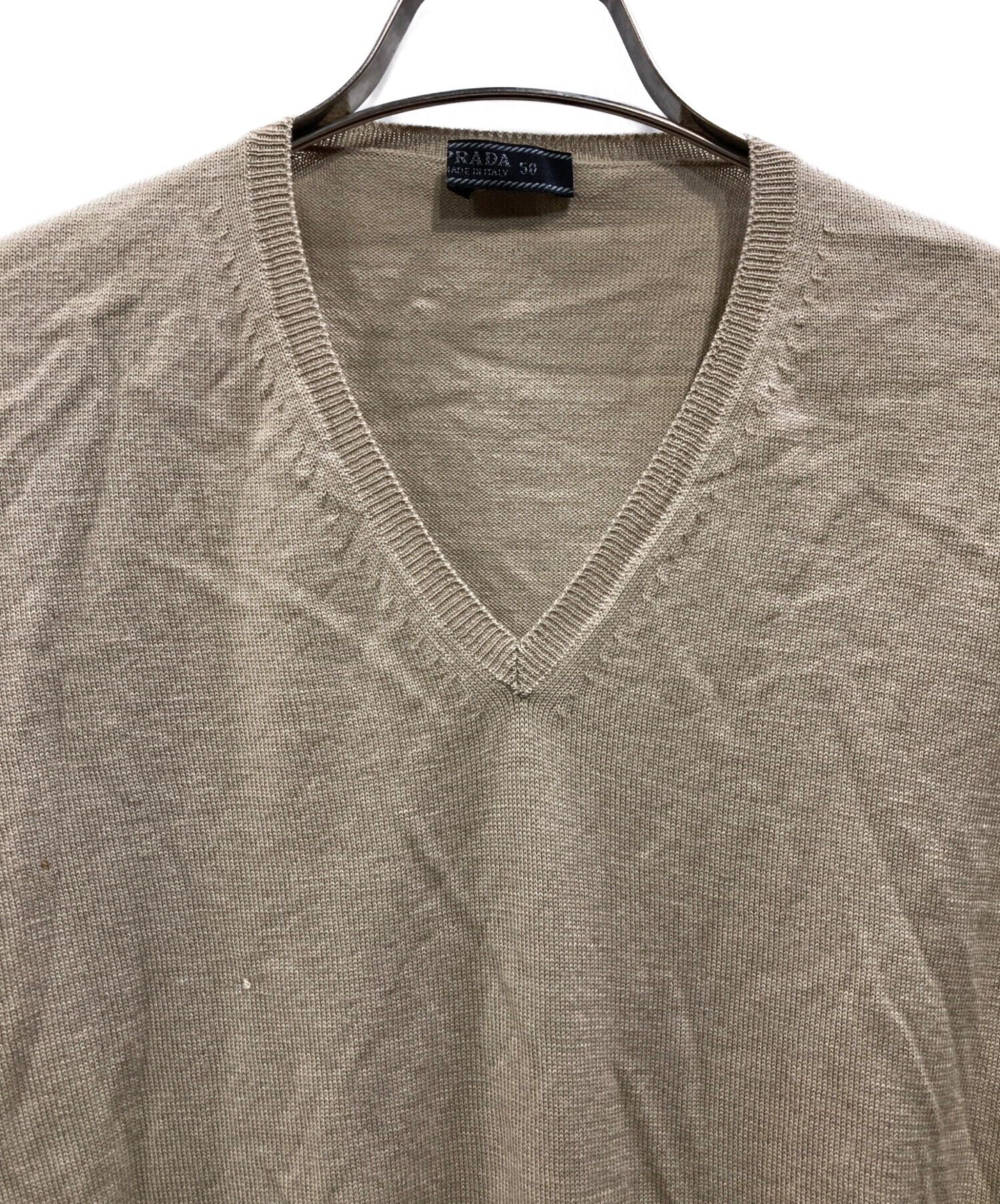 中古・古着通販】PRADA (プラダ) Vネックニット ベージュ サイズ:50