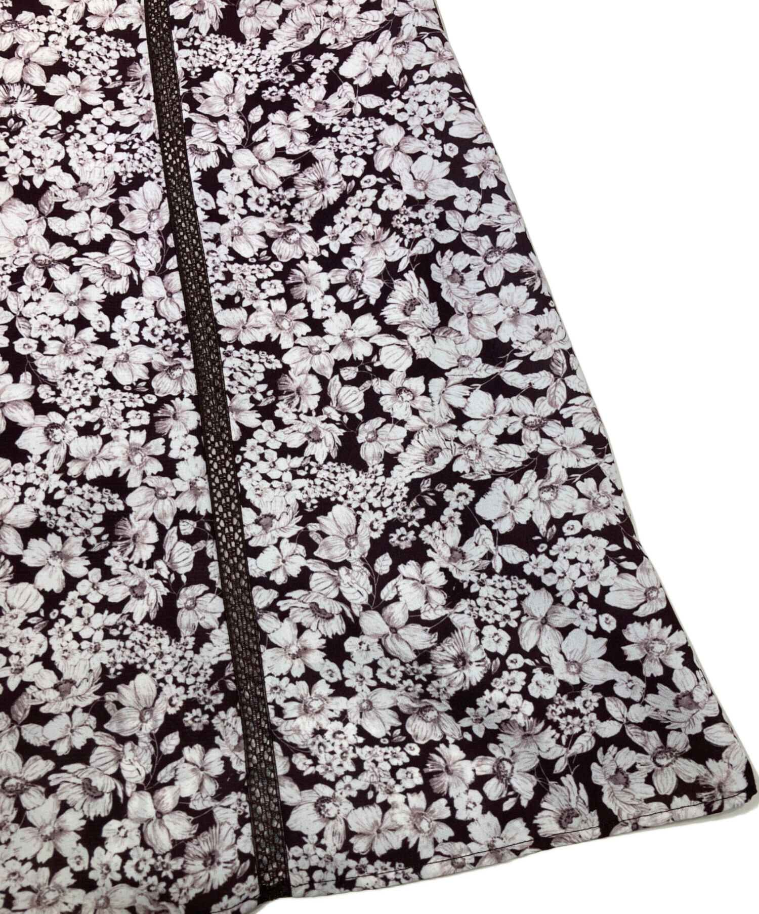 中古・古着通販】HER LIP TO (ハーリップトゥ) Lace Trimmed Floral