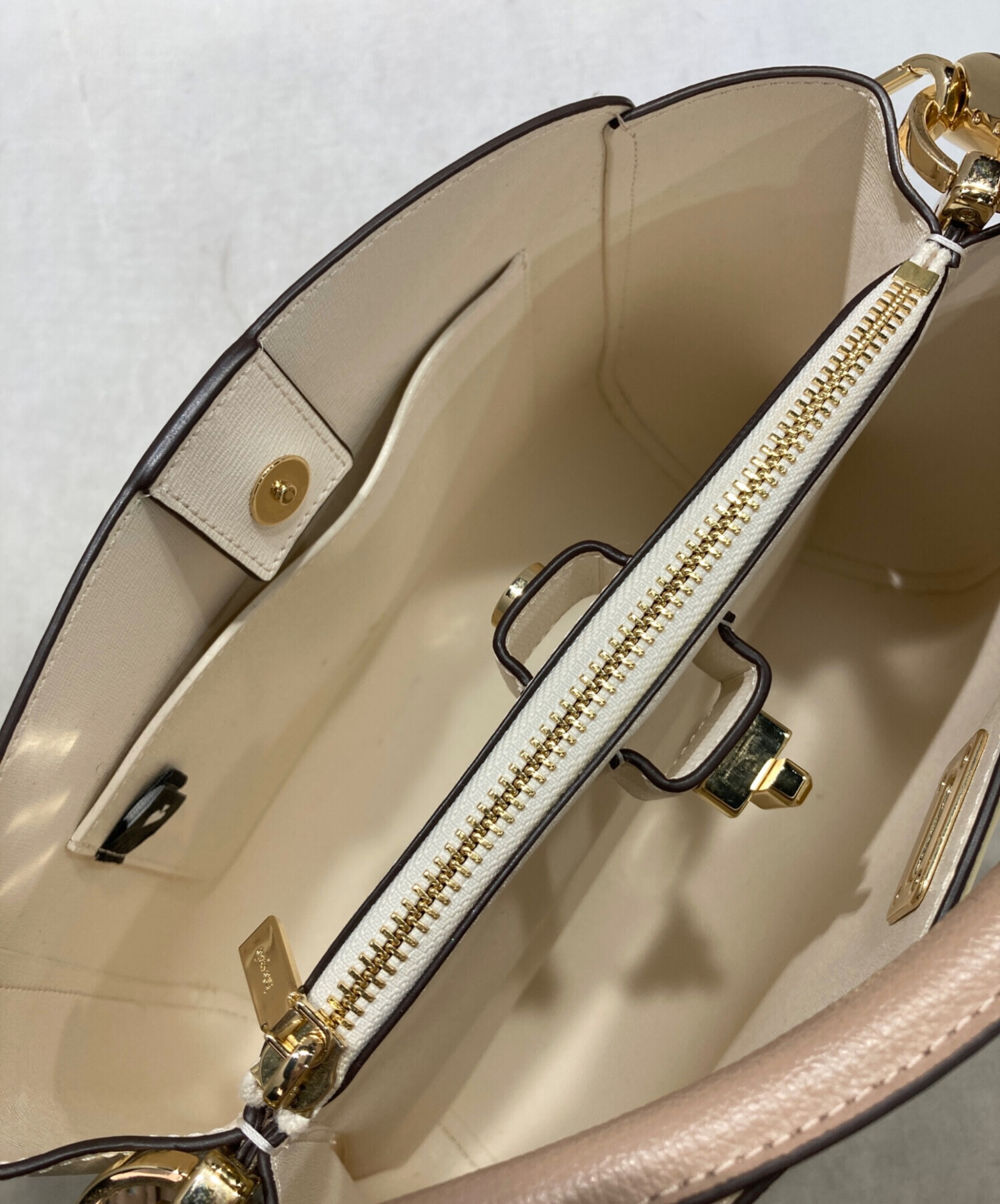 中古・古着通販】Kate Spade (ケイトスペード) フィービーカラー