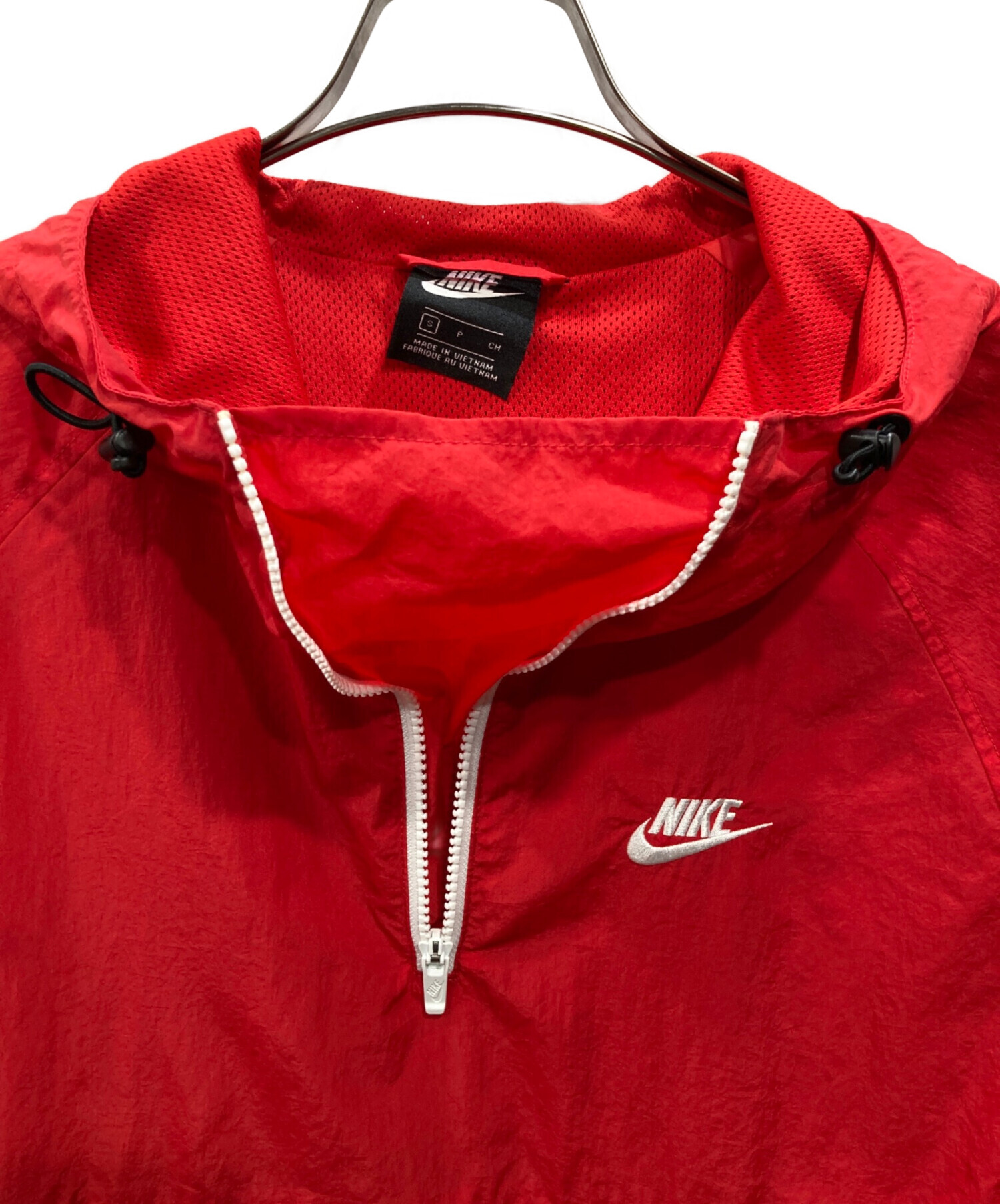 Nike AIR レッド ジャケット 中古・古着通販】NIKE (ナイキ) ジャケット レッド サイズ:S｜ブランド