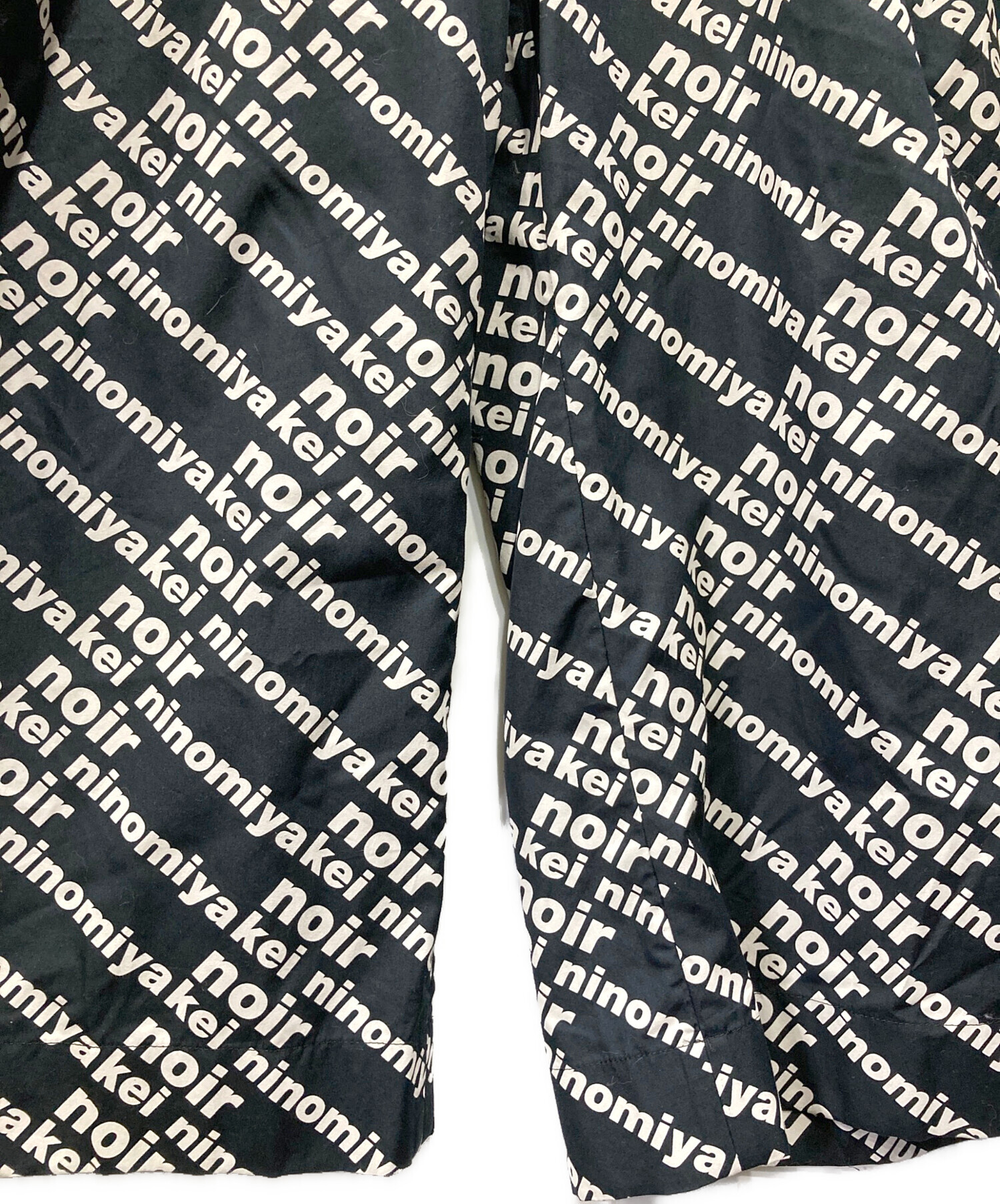 中古・古着通販】noir kei ninomiya (ノワール ケイ ニノミヤ) 総ロゴ