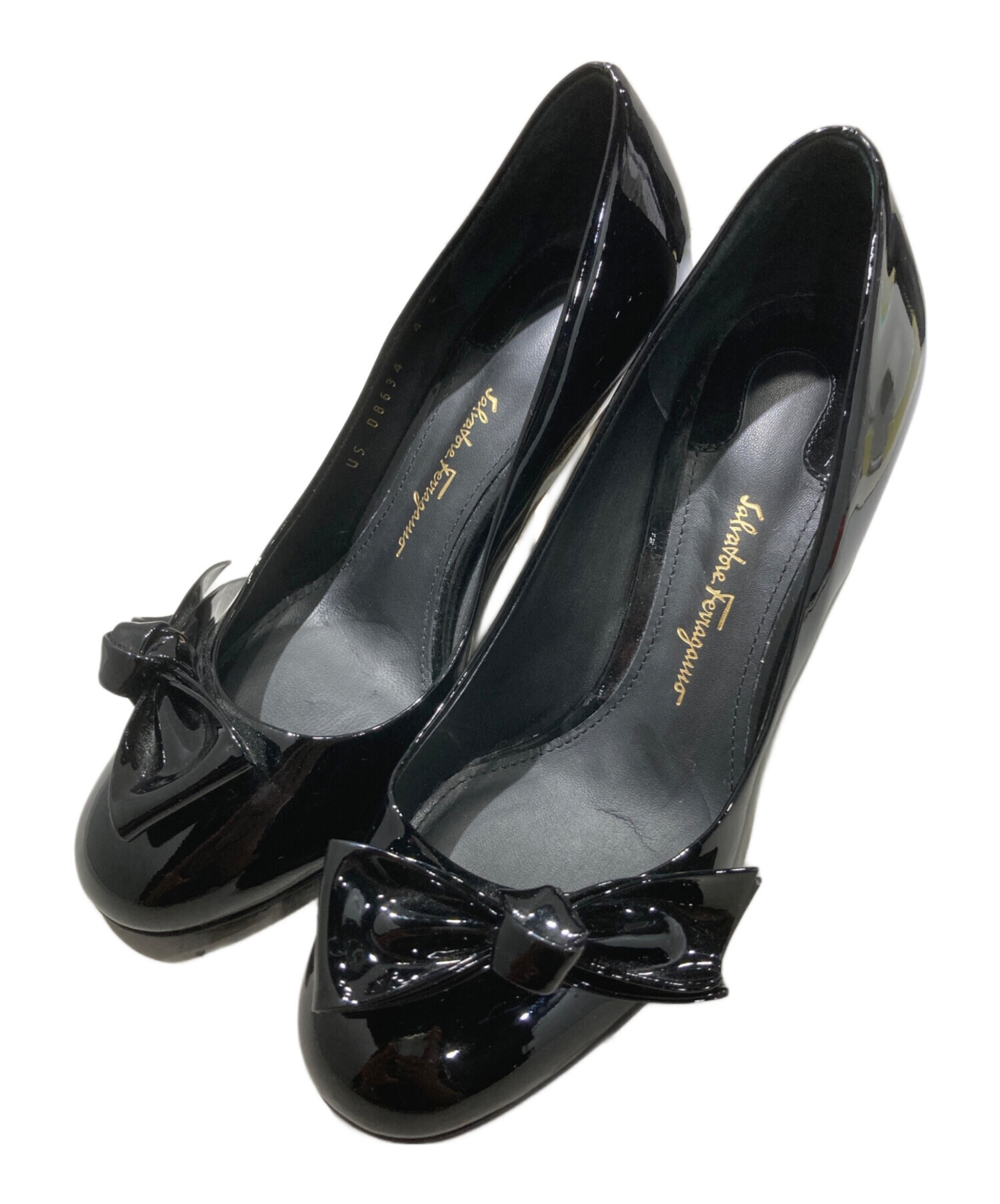 フェラガモ　リボン付き　パンプス　エナメル　ブラック　23cm相当 中古・古着通販】Salvatore Ferragamo (サルヴァトーレ フェラガモ