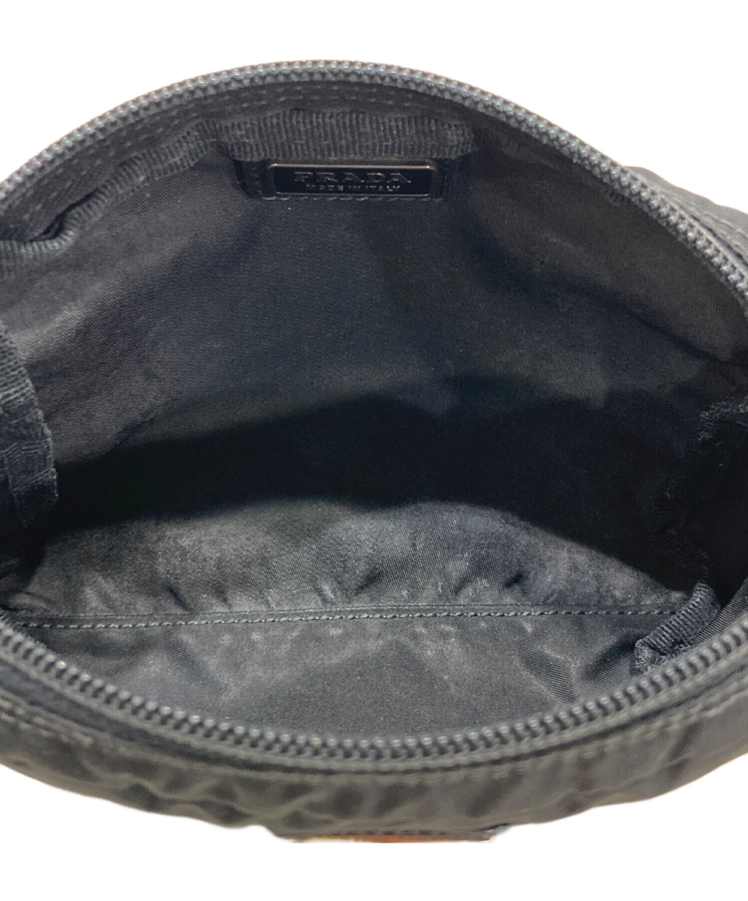 中古・古着通販】PRADA (プラダ) ナイロンポーチ ブラック｜ブランド