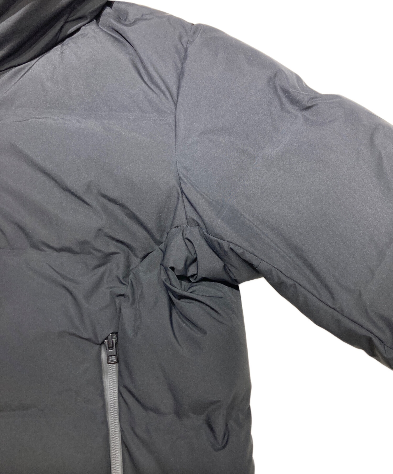 中古・古着通販】UNIQLO (ユニクロ) シームレスダウンパーカ/3Dカット 