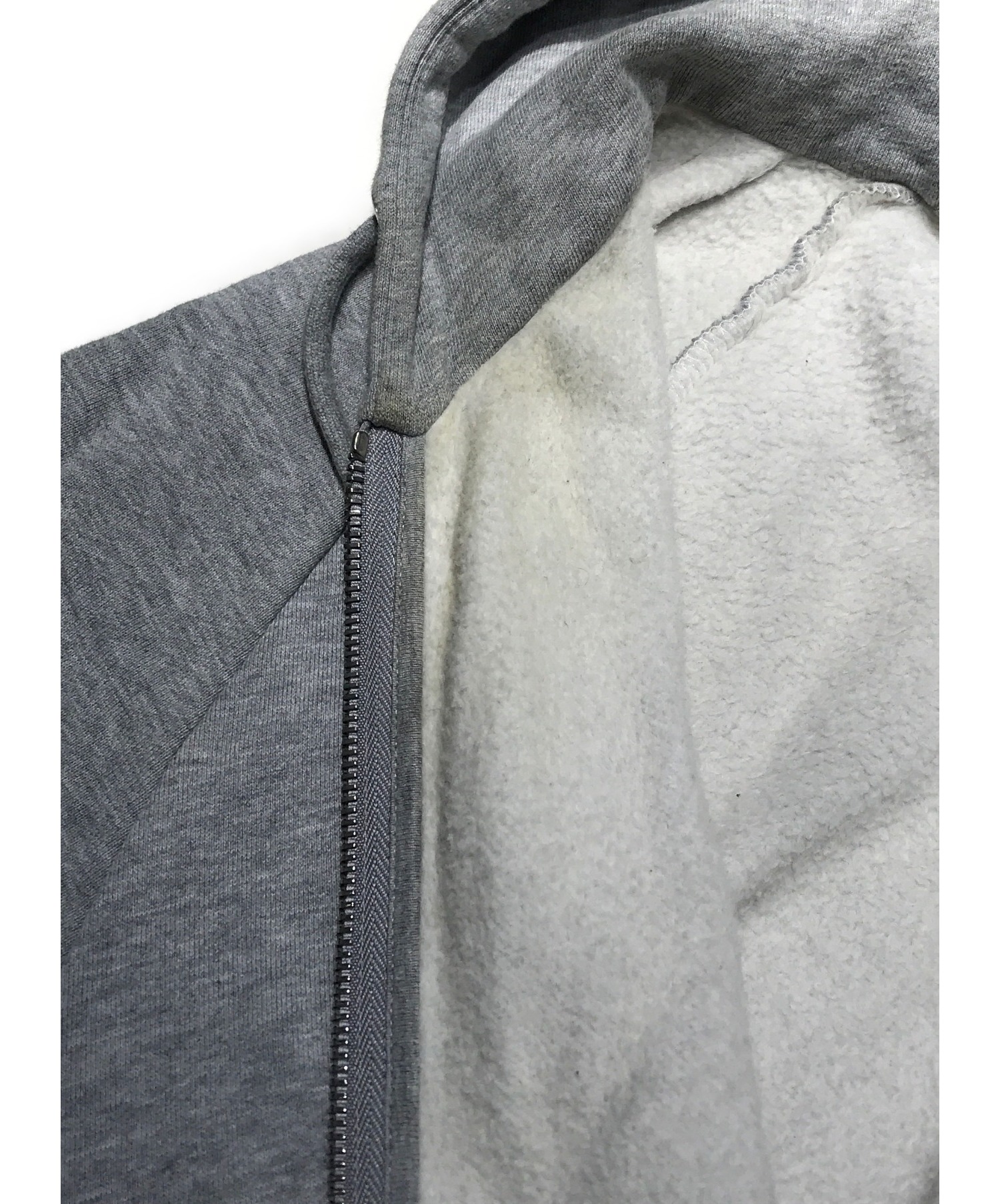 中古・古着通販】MONCLER (モンクレール) ワッペンパーカー