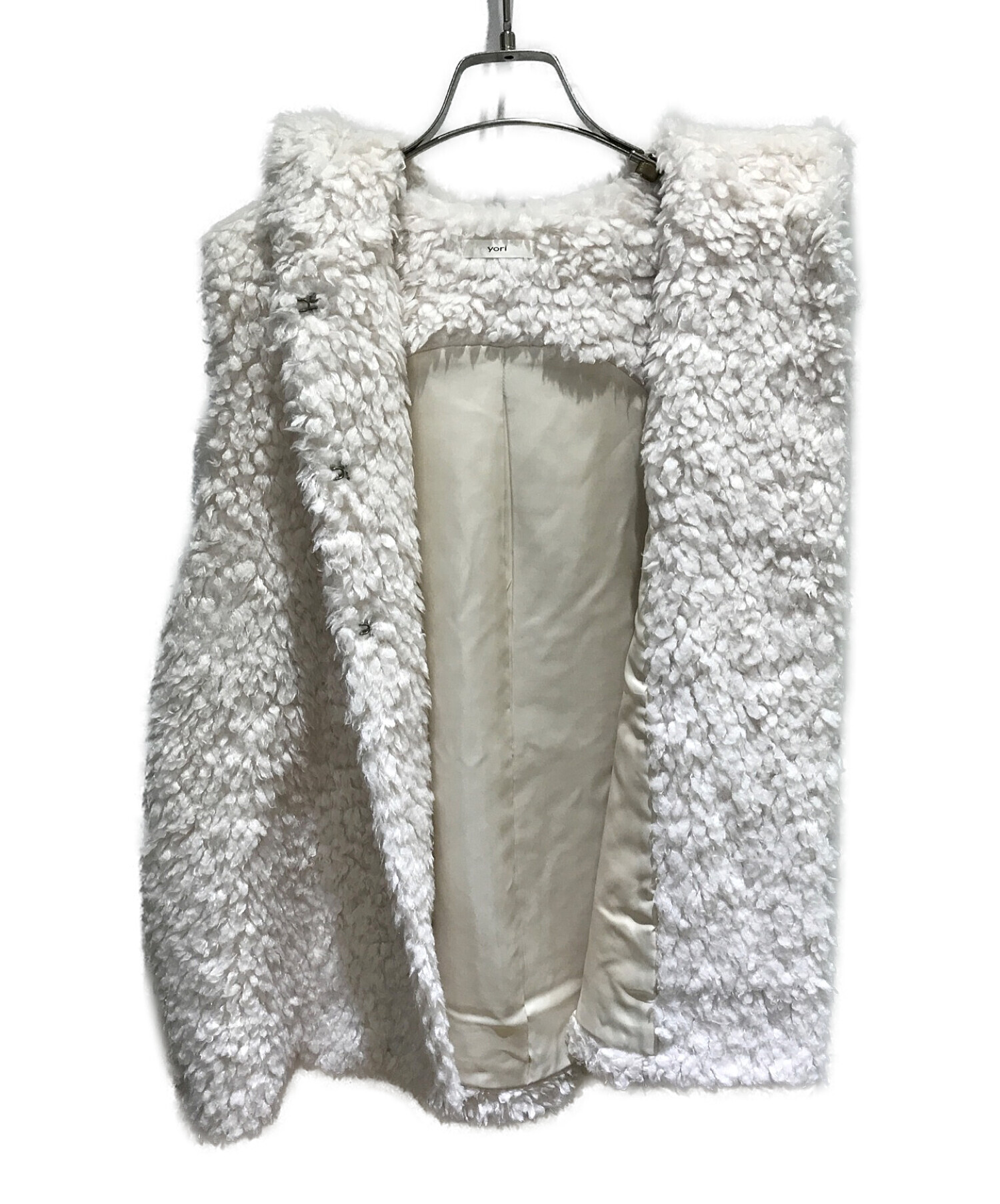 ヨリ プードルフードジレ yoriプードルフードジレ