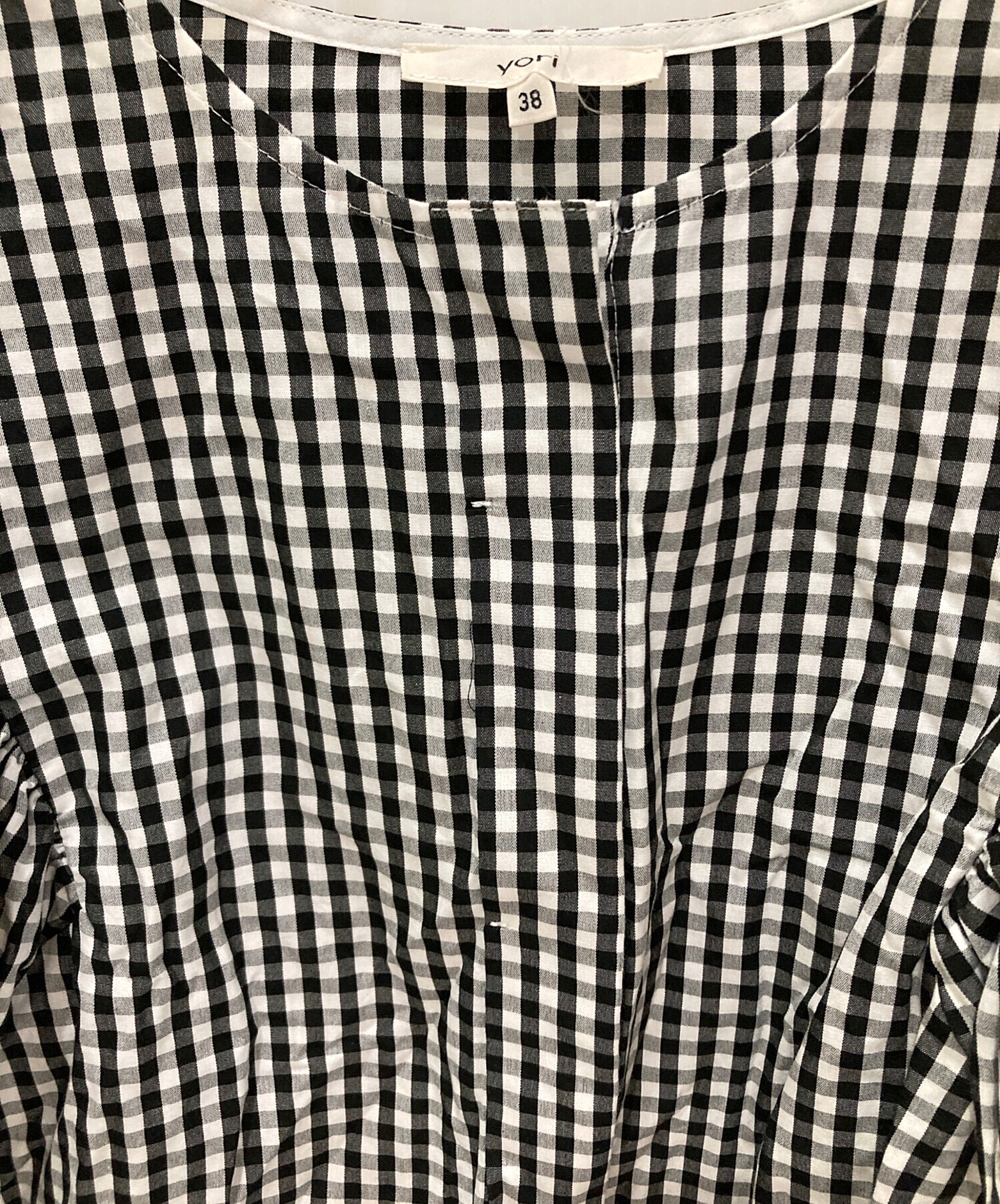 中古・古着通販】YORI (ヨリ) バルーンスリーブブラウス ブラック 中古・古着通販】YORI (ヨリ) バルーンスリーブブラウス ブラック