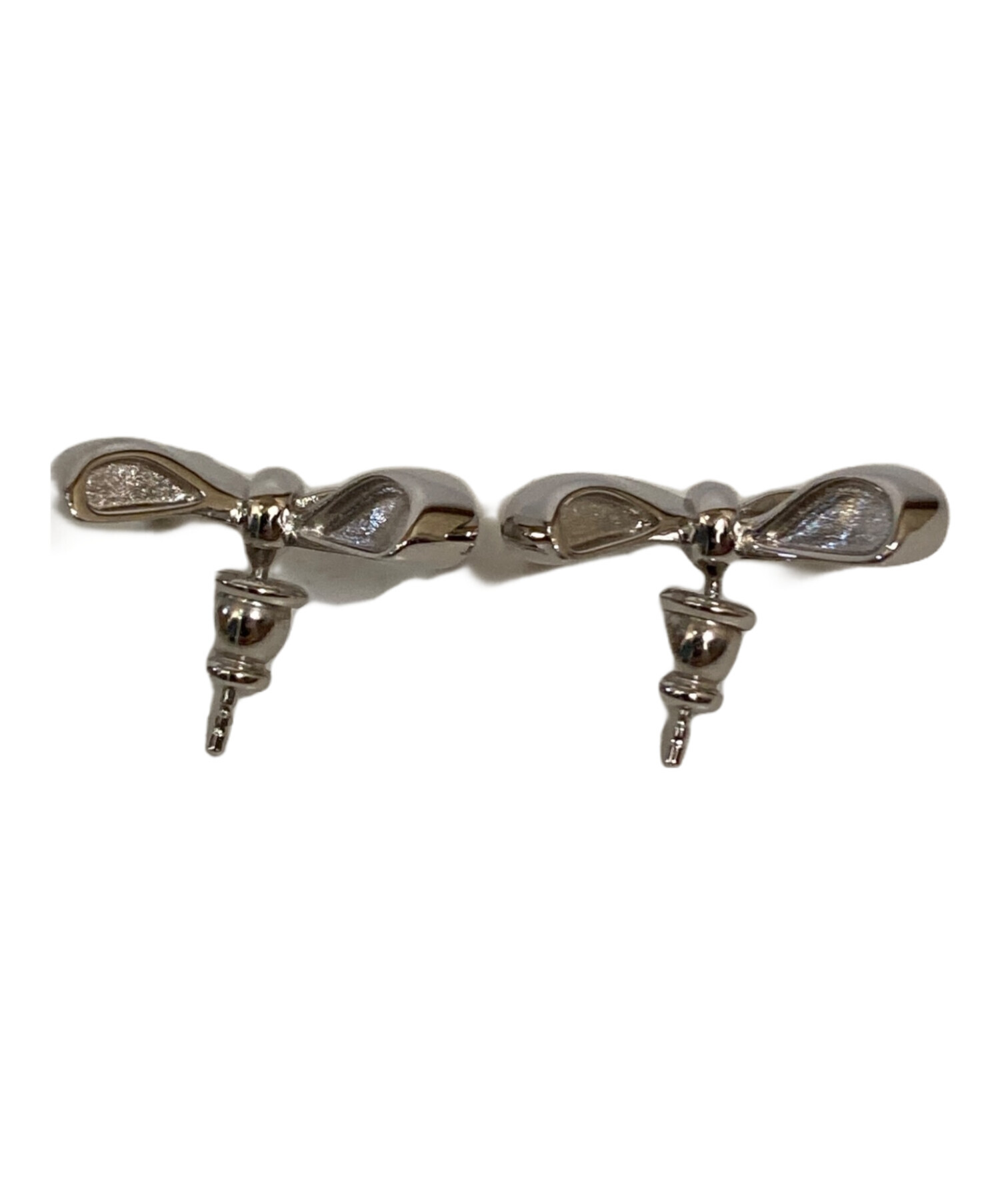 中古・古着通販】FENDI (フェンディ) ロゴリボンピアス シルバー  