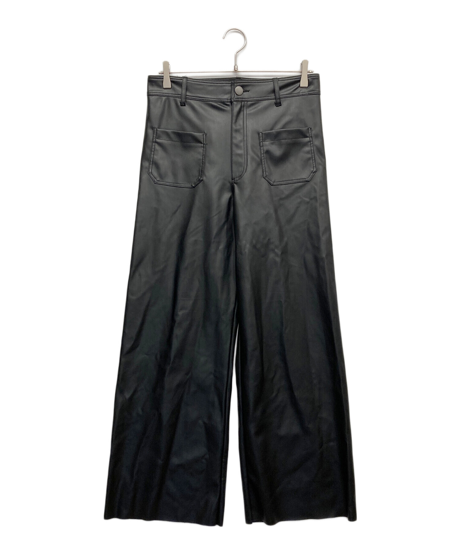 中古・古着通販】ZARA (ザラ) フェイクレザーパンツ ブラック サイズ